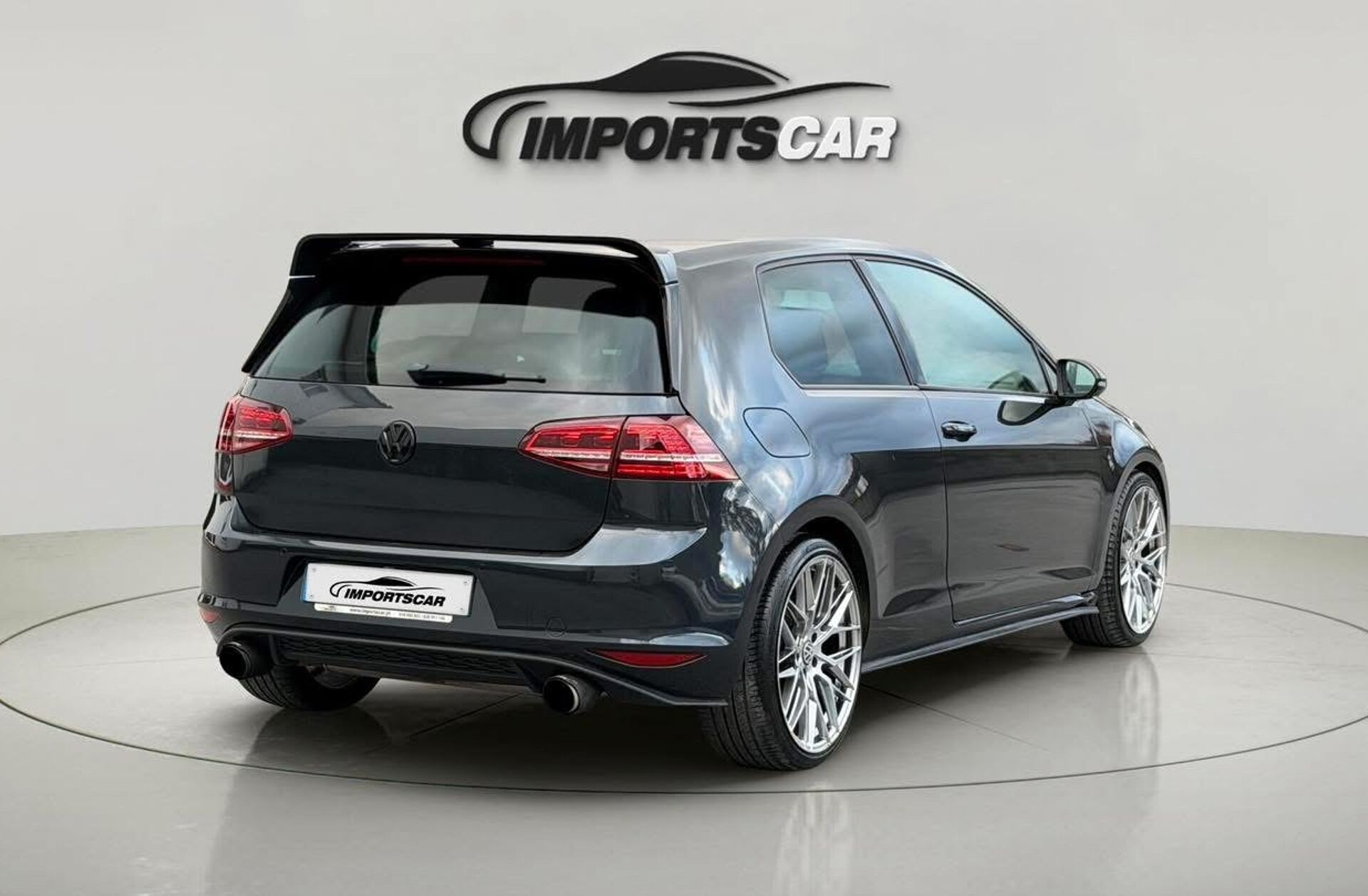 VOLKSWAGEN Golf 2.0 TSi GTi Performance