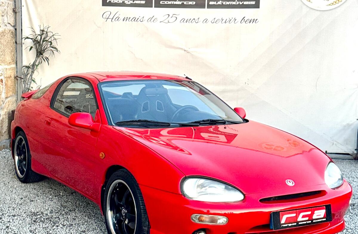 MAZDA MX-3 1.8