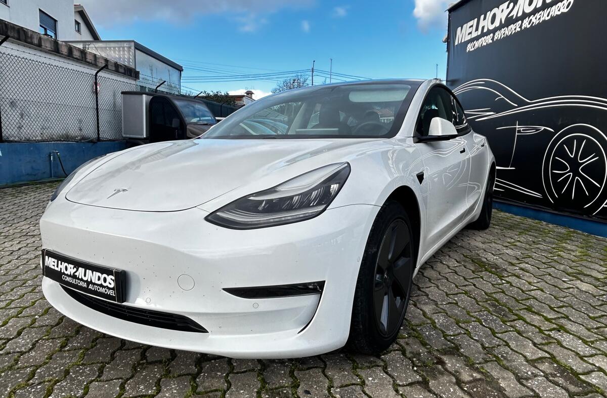 TESLA Model 3 Long-Range Dual Motor AWD