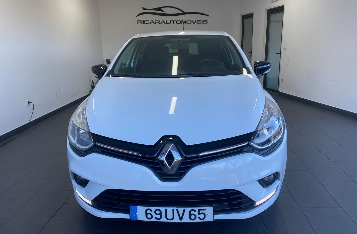 RENAULT Clio 1.5 dCi Limited