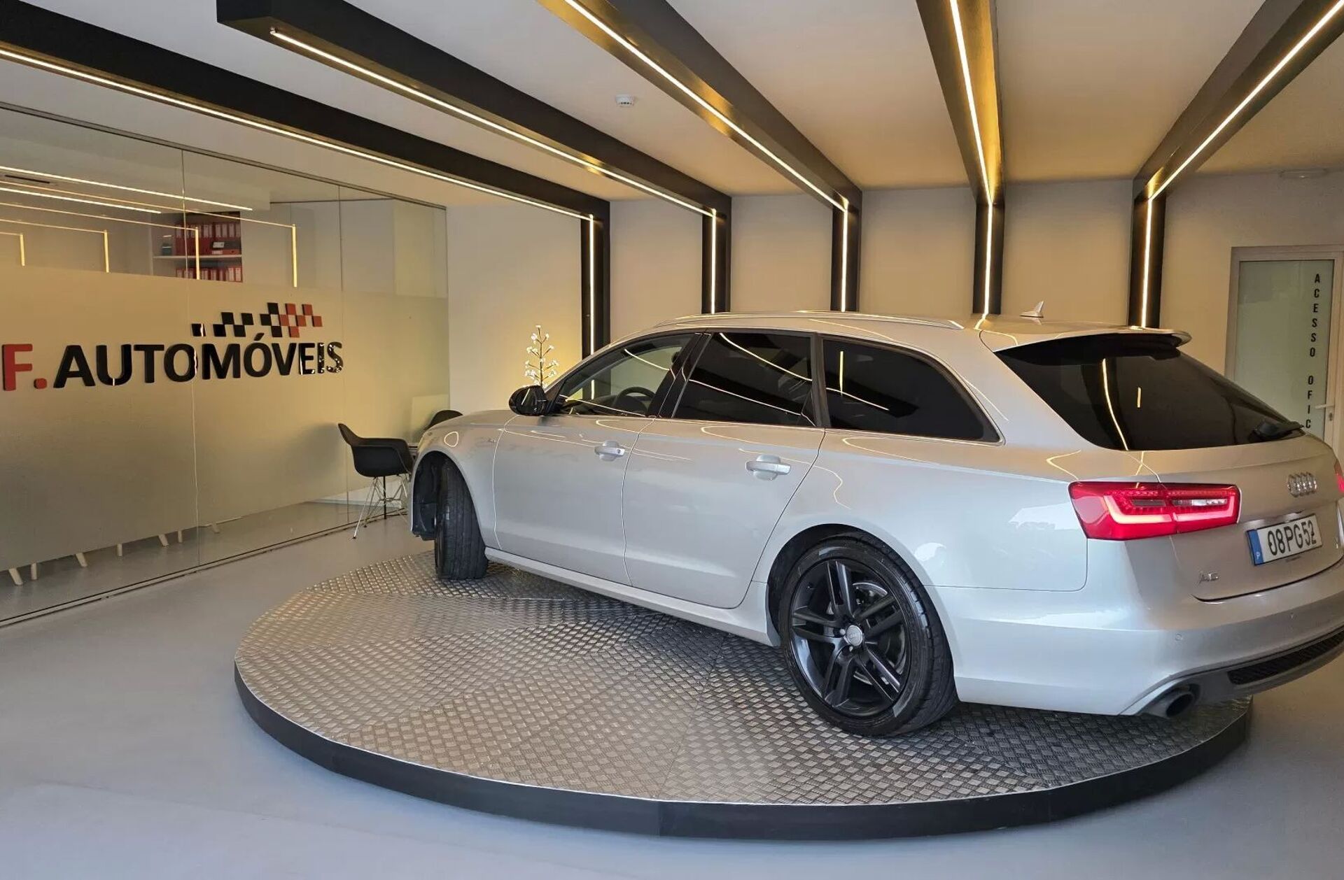 AUDI A6 3.0 TDi V6 quattro S-line S tronic