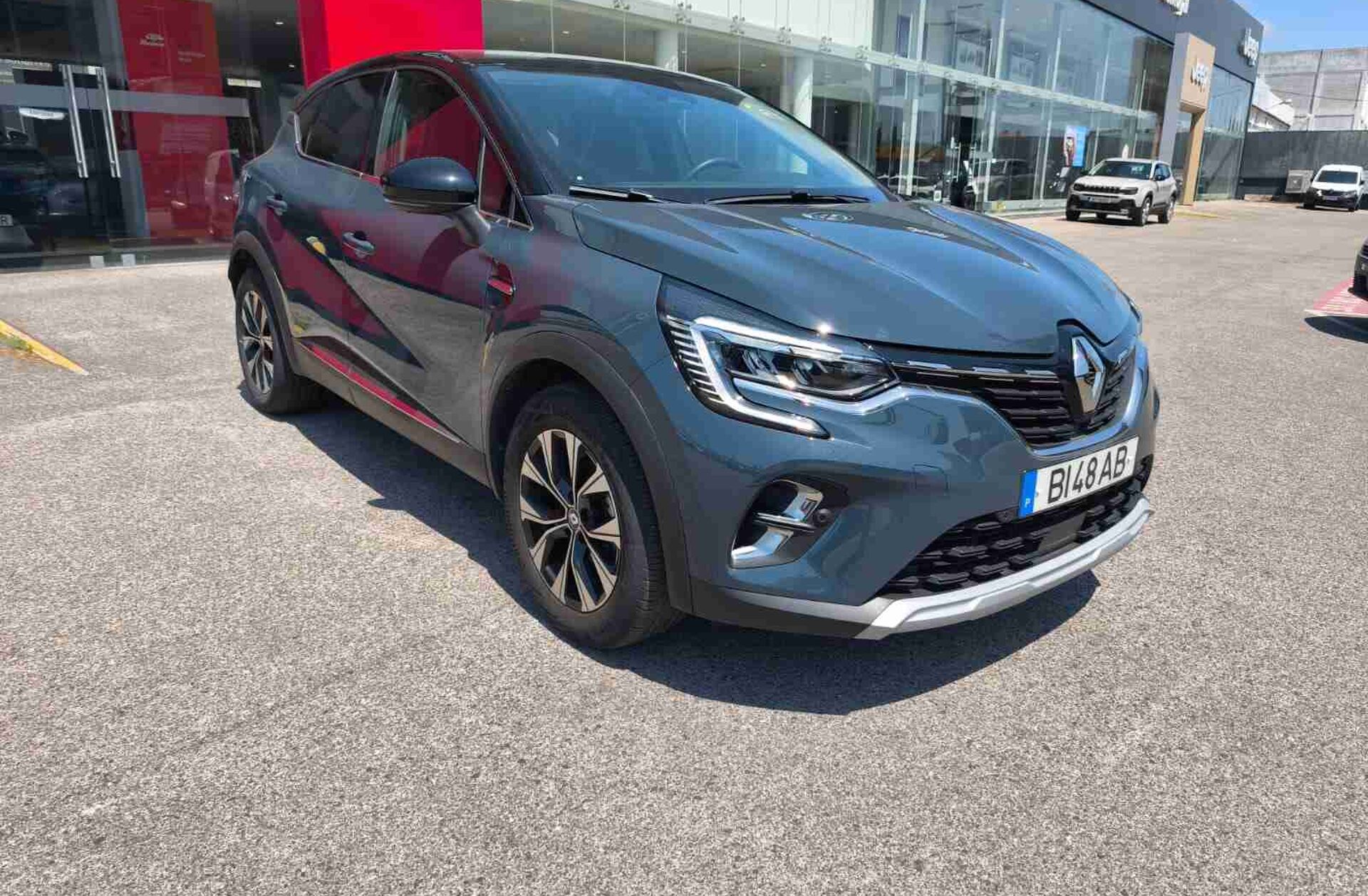 RENAULT Captur 1.0 TCe Techno