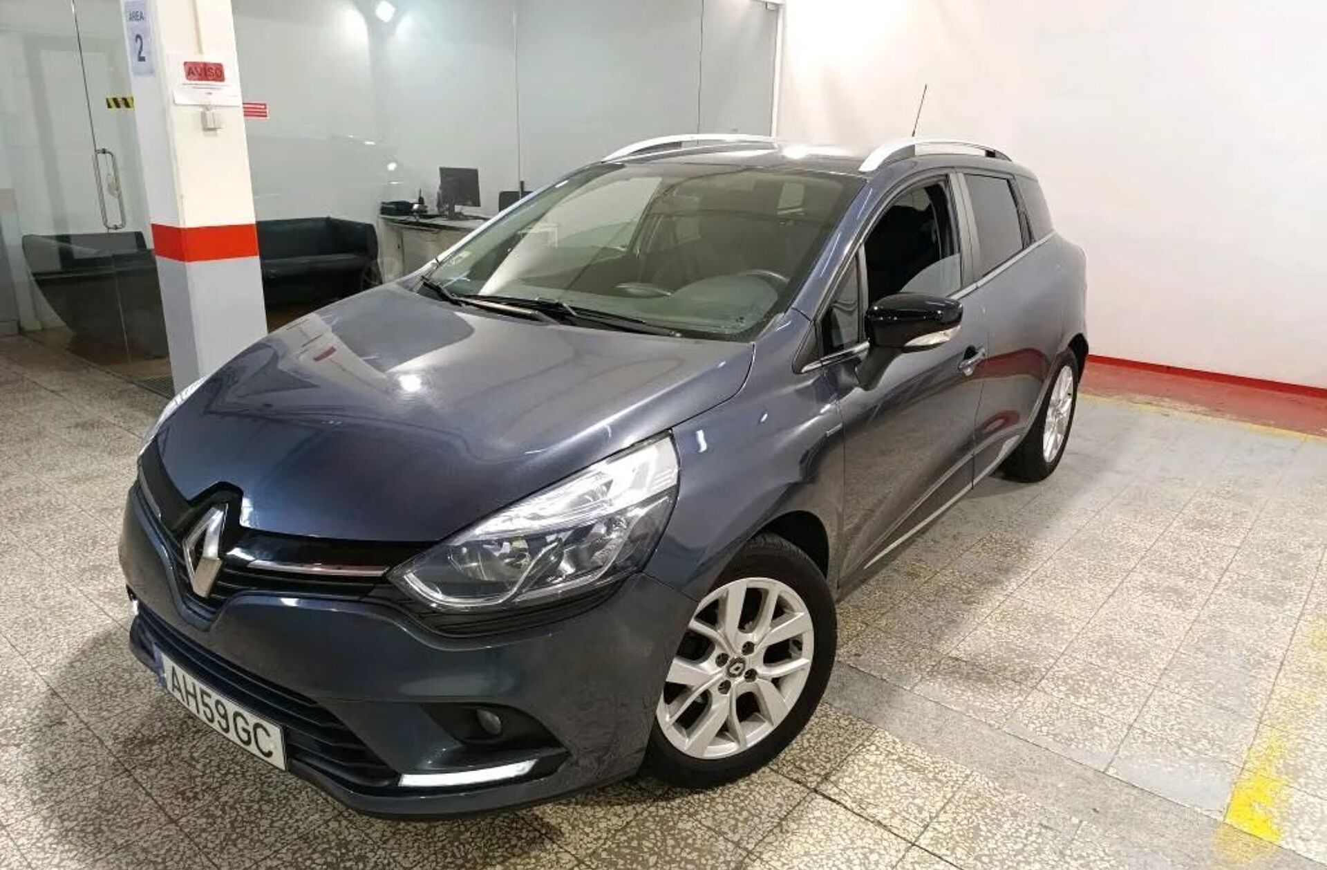 RENAULT Clio 1.0 TCe Limited