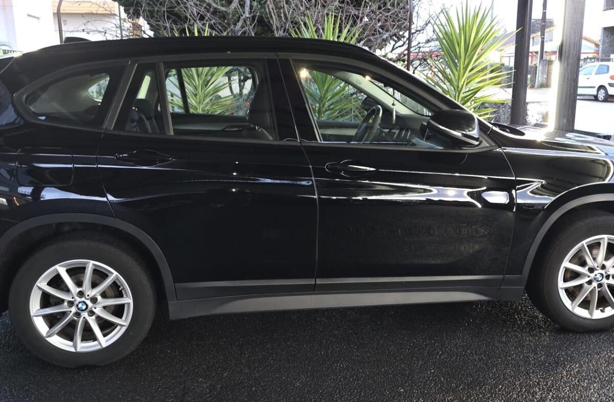 BMW X1 18 d xDrive Auto