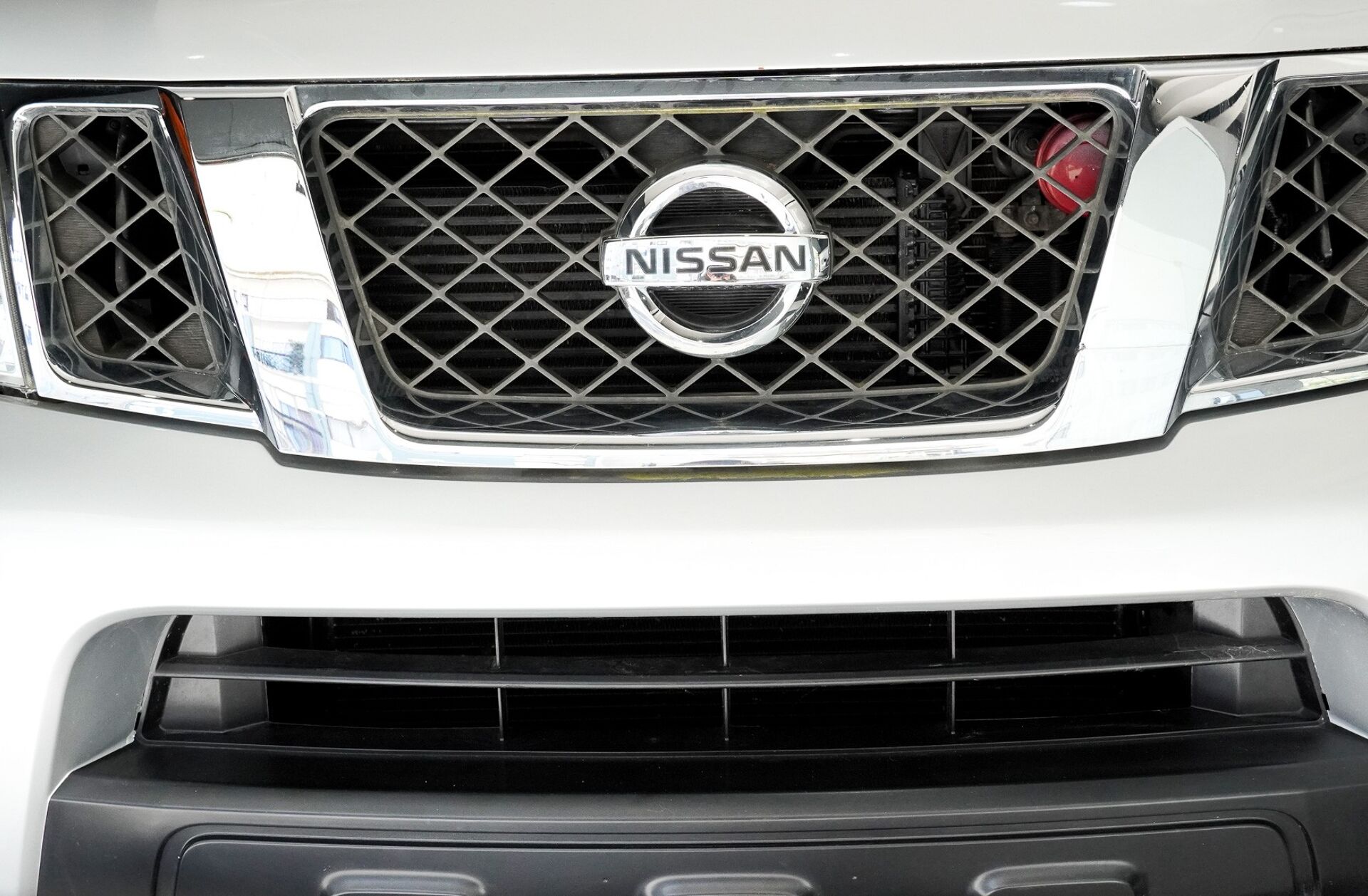 NISSAN Navara 2.5 dCi CD LE Hi-Tech 4WD