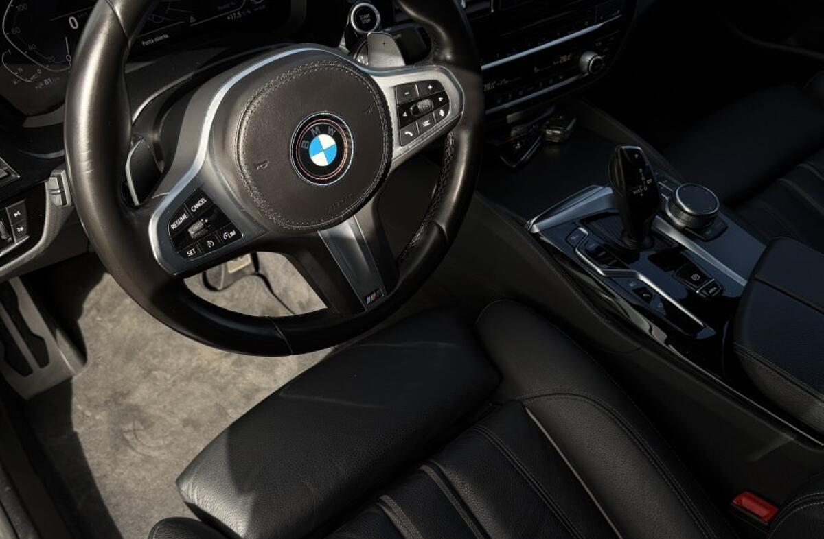 BMW Serie-5 545 e xDrive Pack M