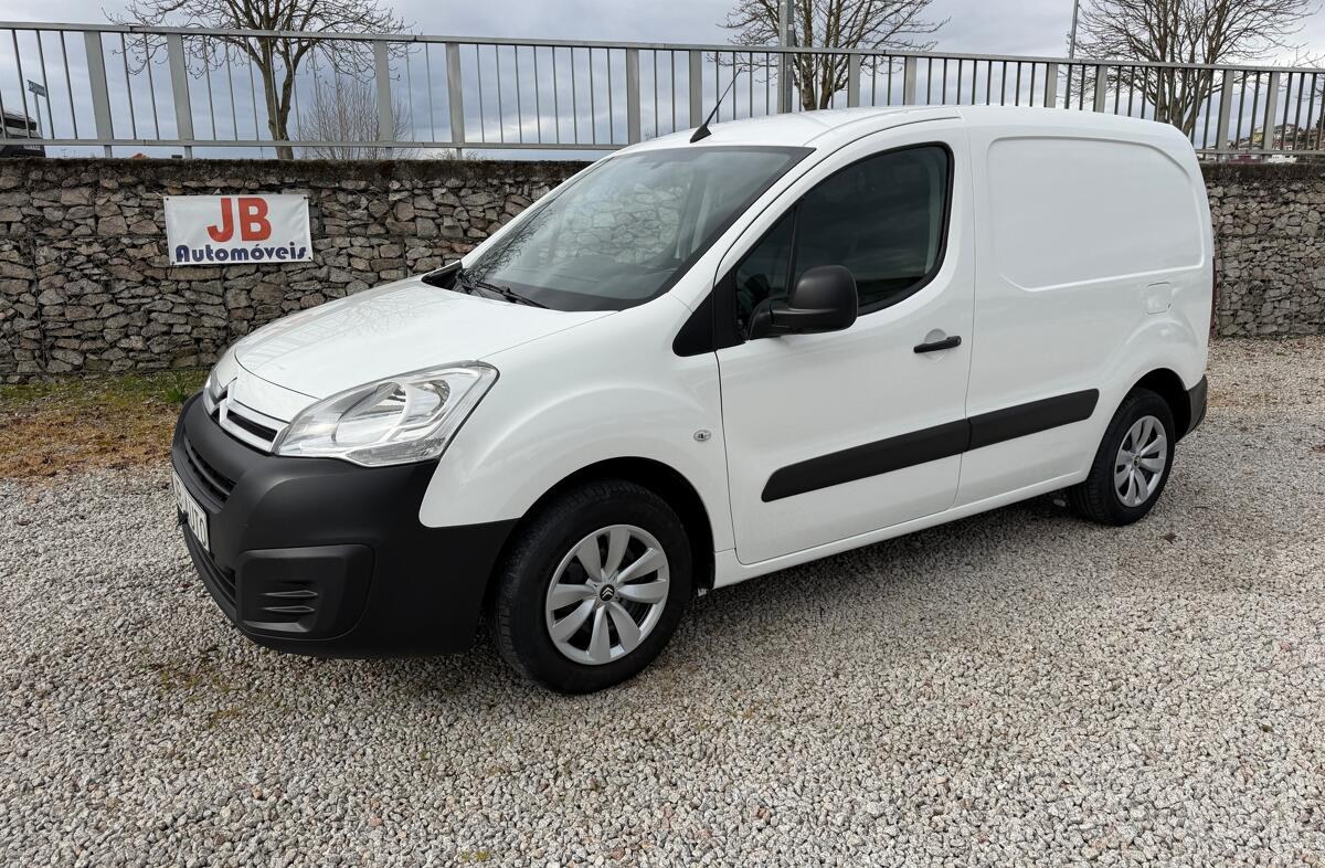 CITROEN Berlingo 1.5 BlueHDi XL Club EAT8