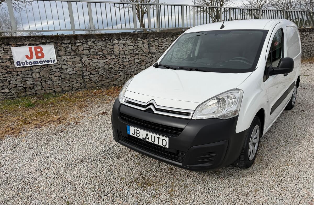 CITROEN Berlingo 1.5 BlueHDi XL Club EAT8