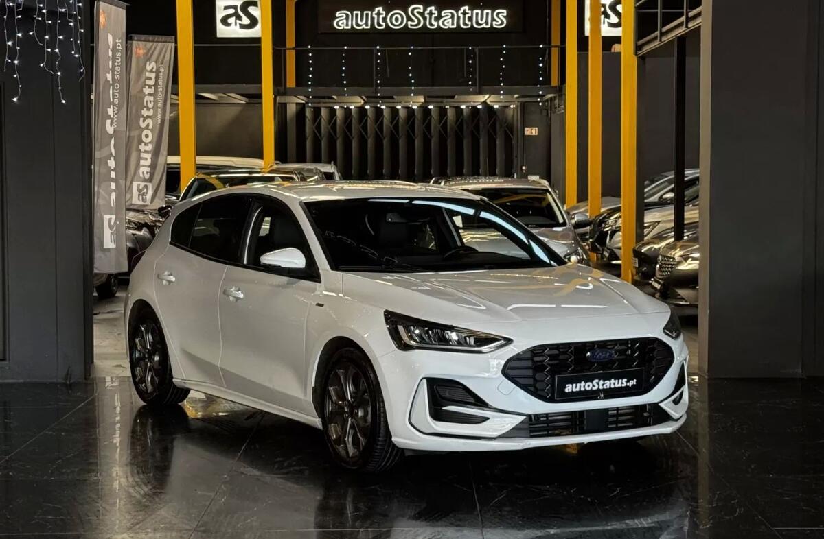 FORD Focus 1.0 EcoBoost MHEV ST-Line X Aut.