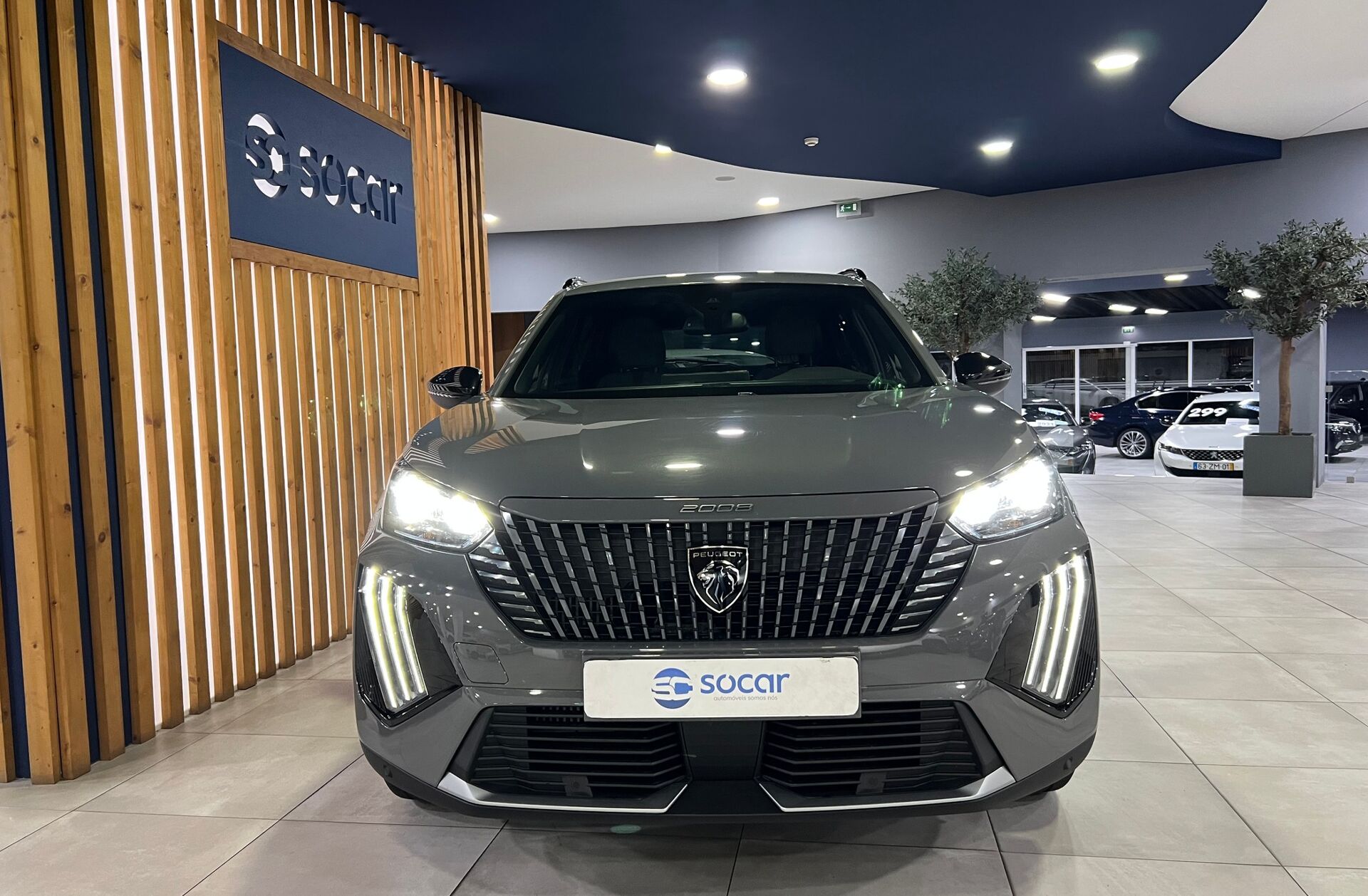 PEUGEOT 2008 1.2 Hybrid Allure e-DCS6