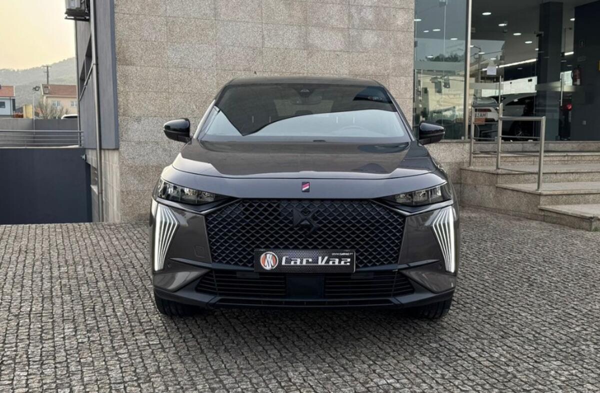 DS DS 7 1.5 BlueHDi Performance Line EAT8