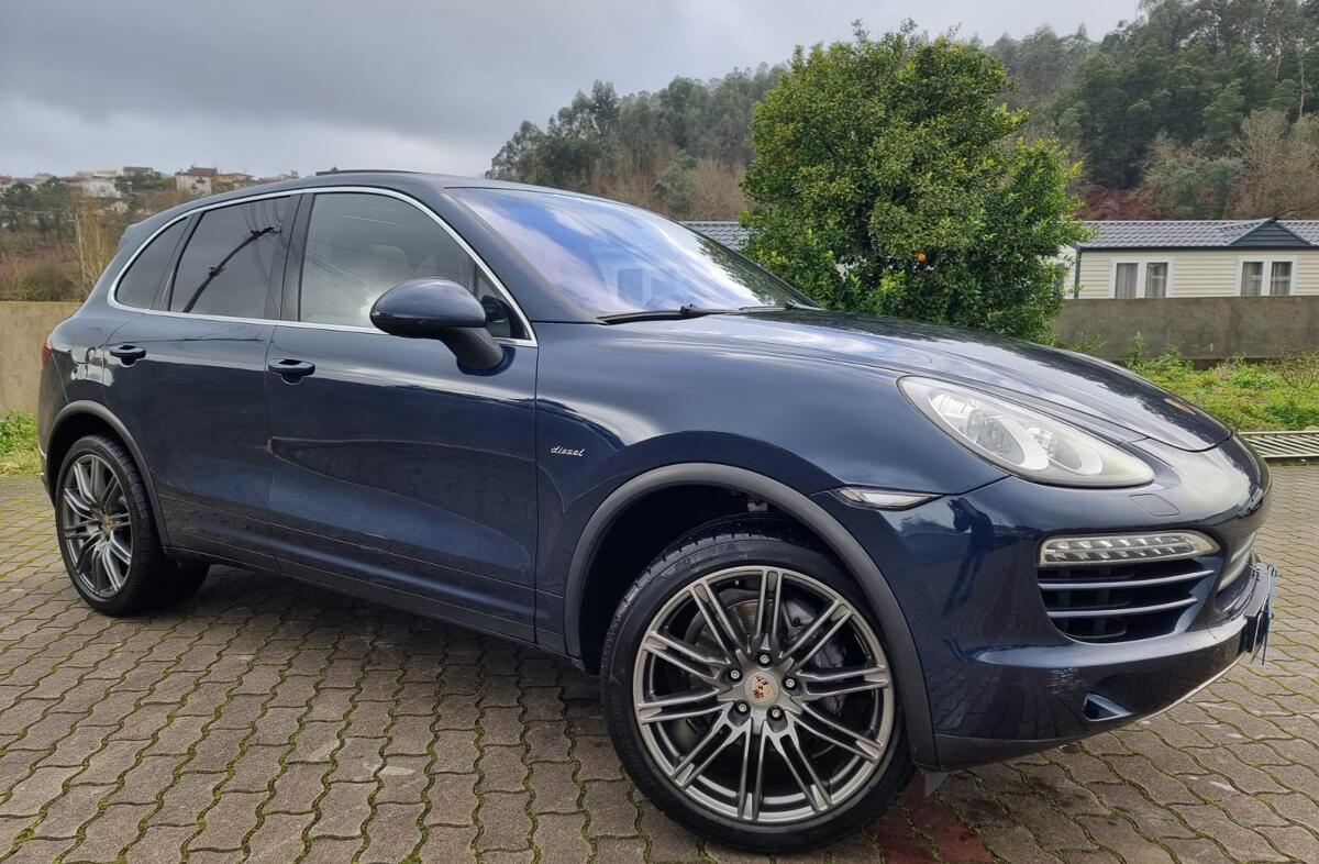 PORSCHE Cayenne II