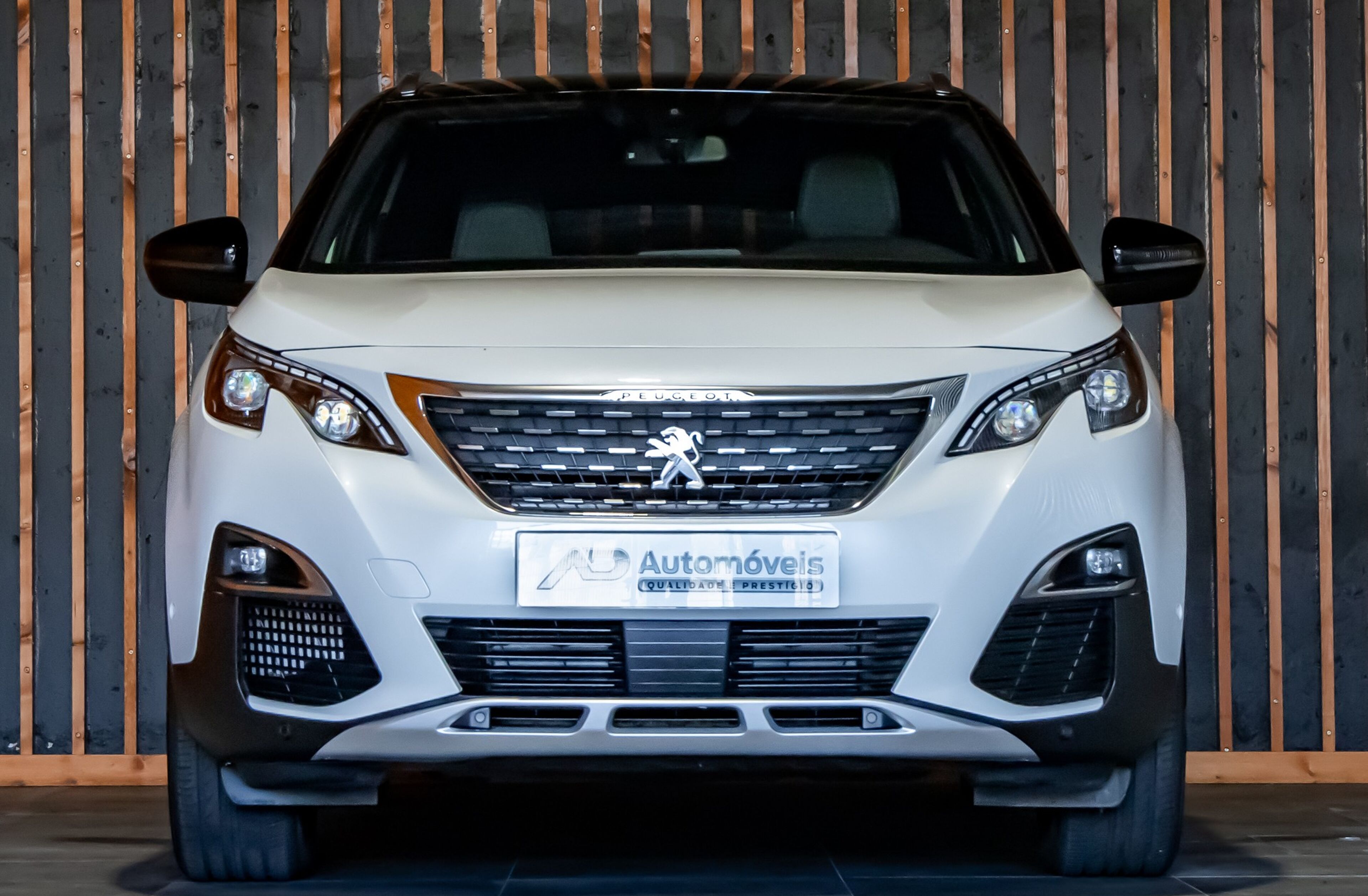 PEUGEOT 3008 1.2 PureTech GT Line