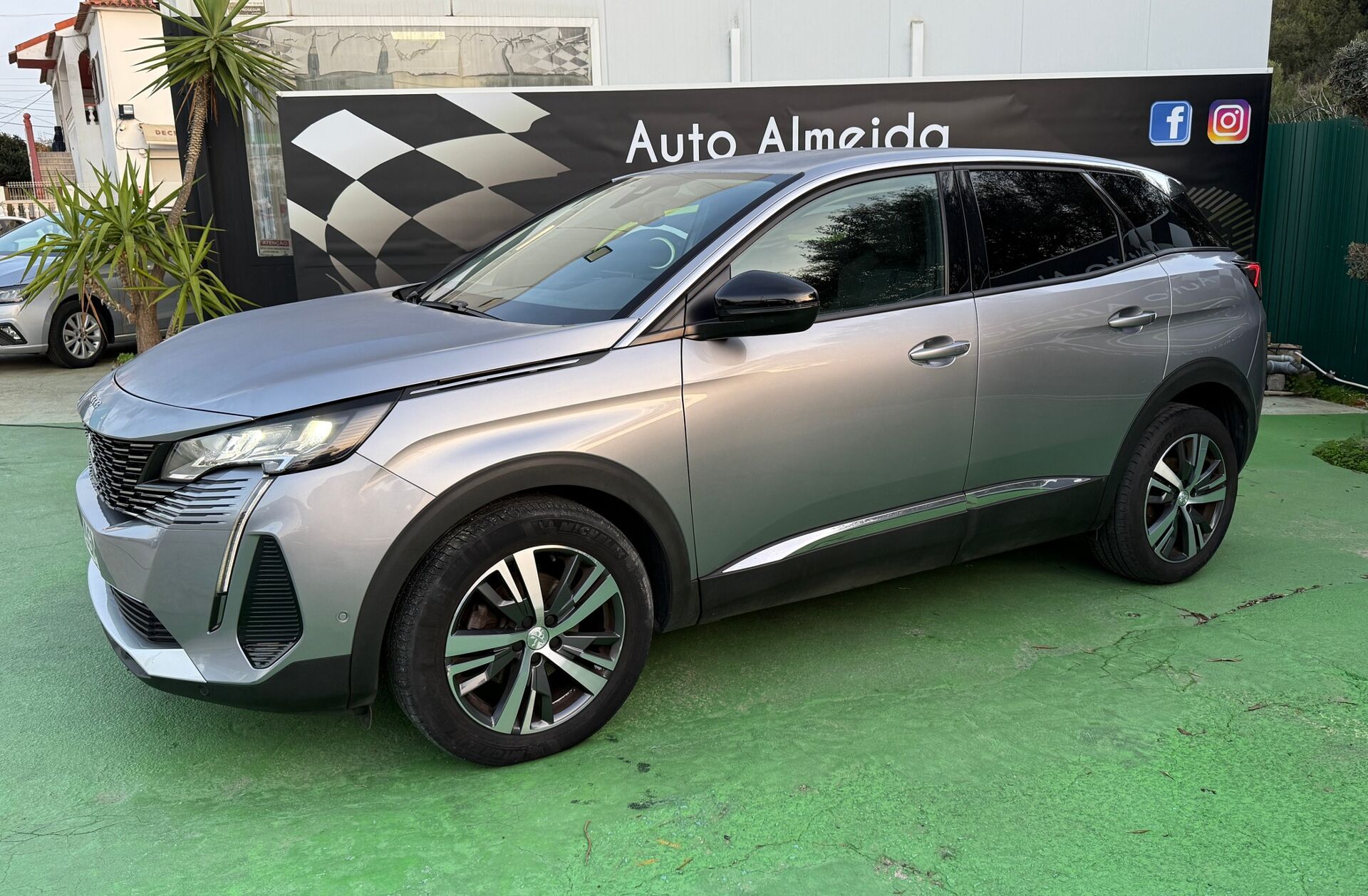 PEUGEOT 3008 1.5 BlueHDi Allure Pack