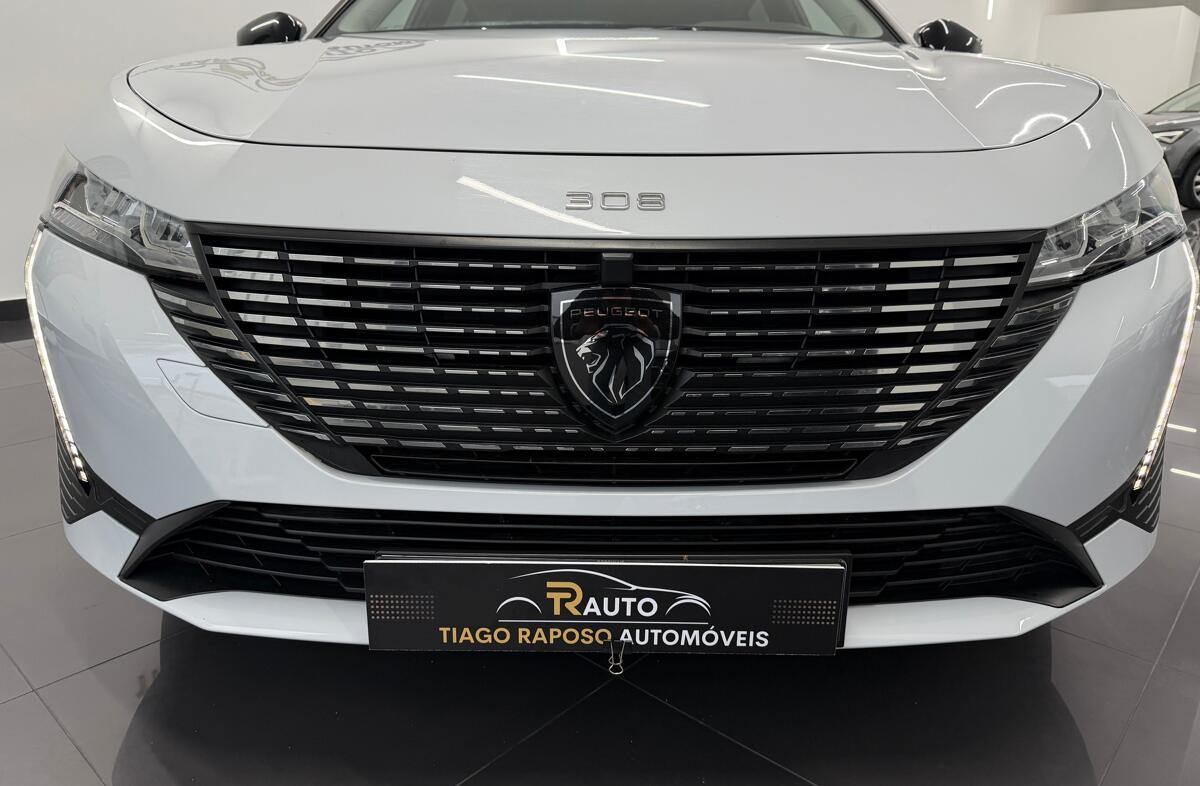 PEUGEOT 308 1.2 PureTech Allure