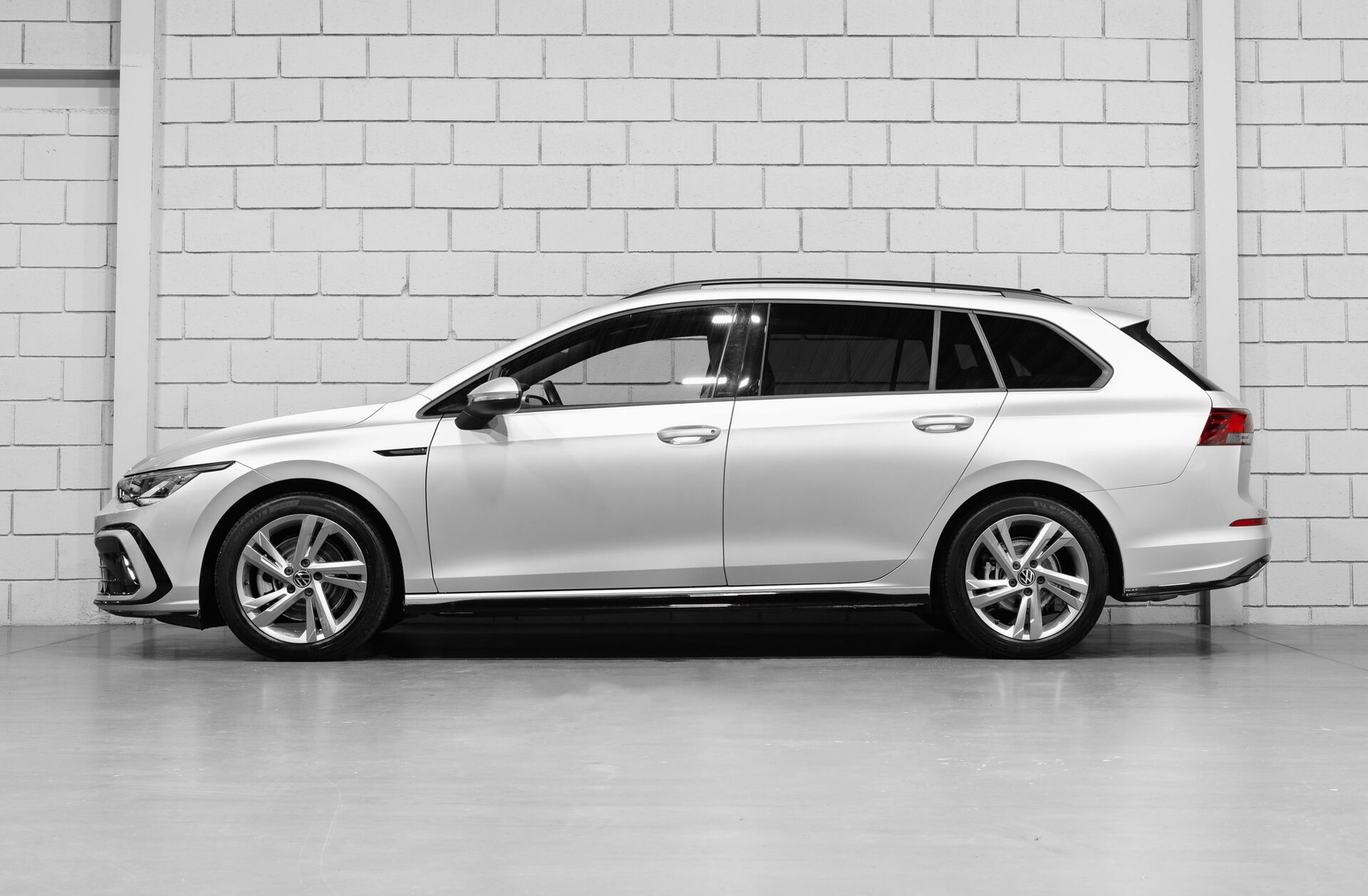 VOLKSWAGEN Golf 2.0 TDI R-Line DSG