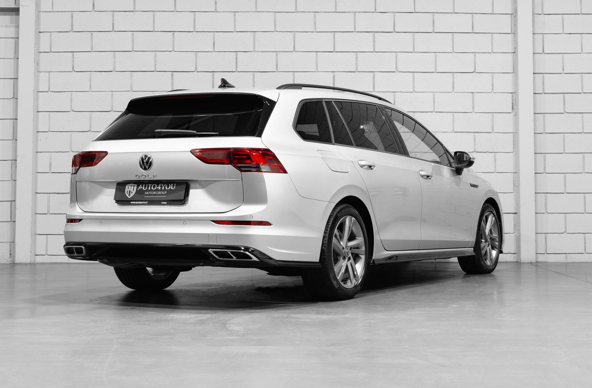 VOLKSWAGEN Golf 2.0 TDI R-Line DSG