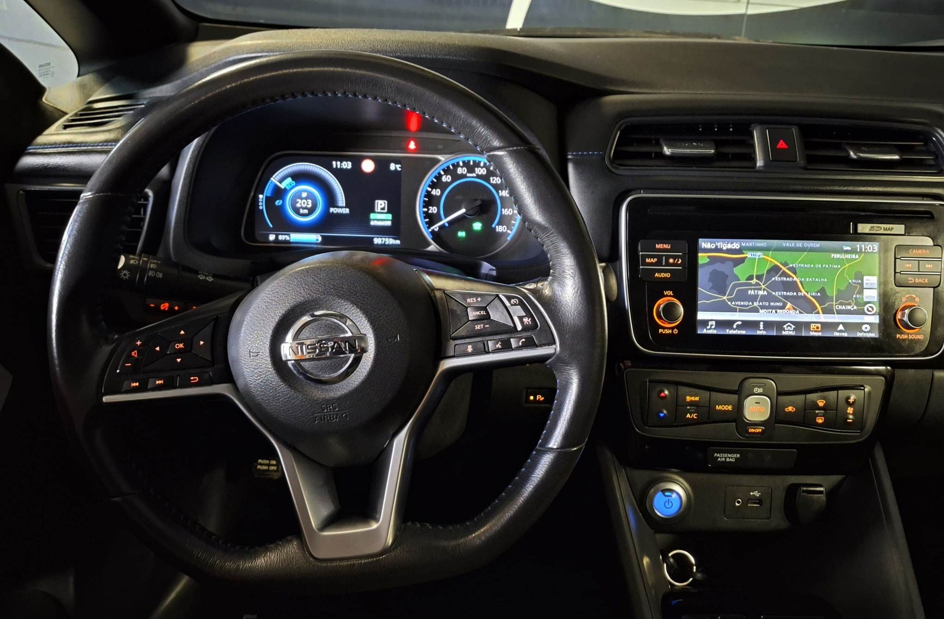 NISSAN Leaf N-Connecta
