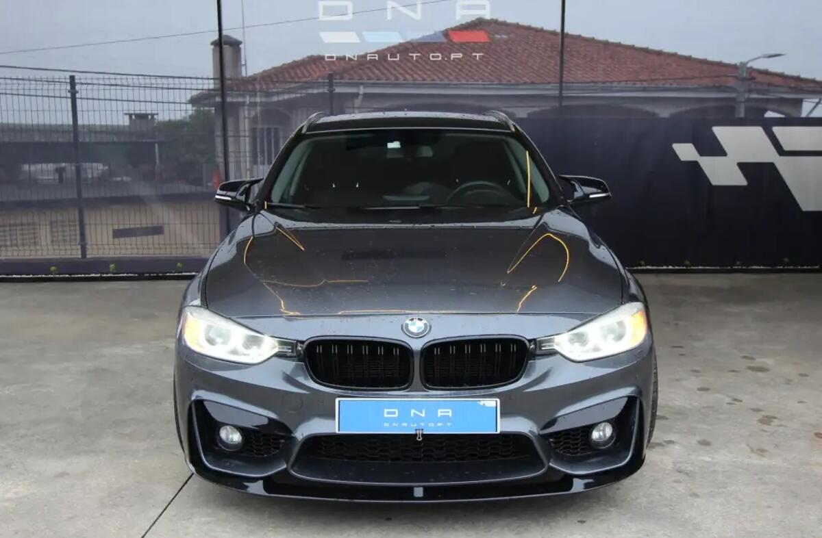 BMW Serie-3 318 d Touring Pack M