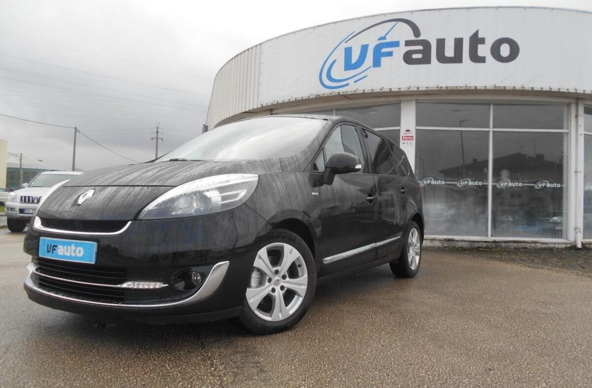 RENAULT Scénic G. 1.5 dCi Bose Edition 7L