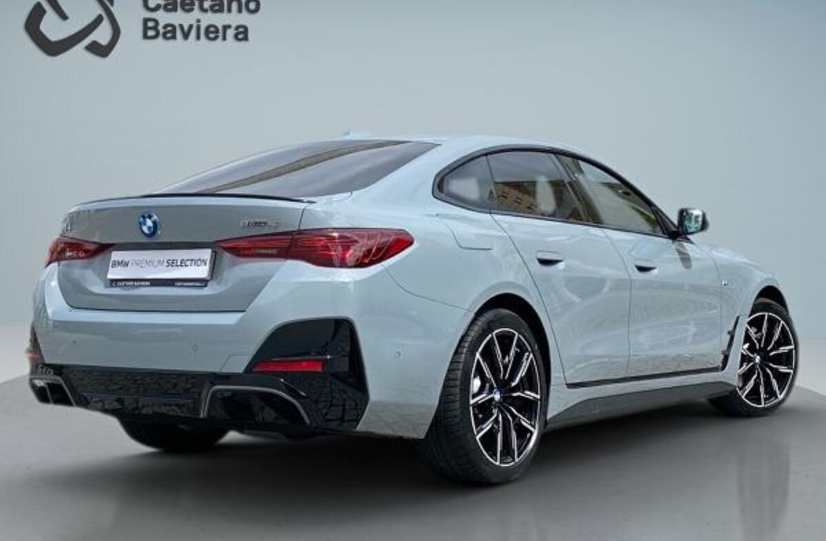 BMW i4 eDrive40 Pack Desportivo M Pro