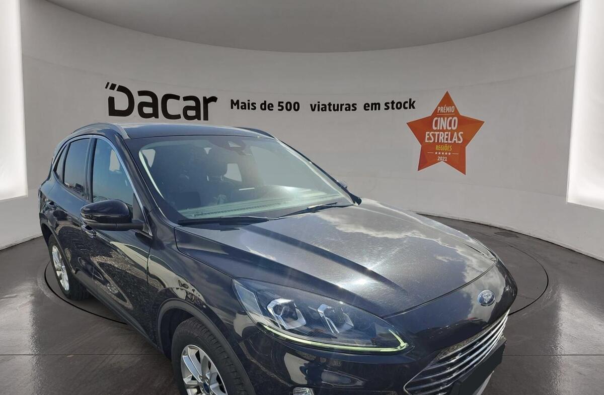 FORD Kuga 1.5 TDCi EcoBlue Titanium