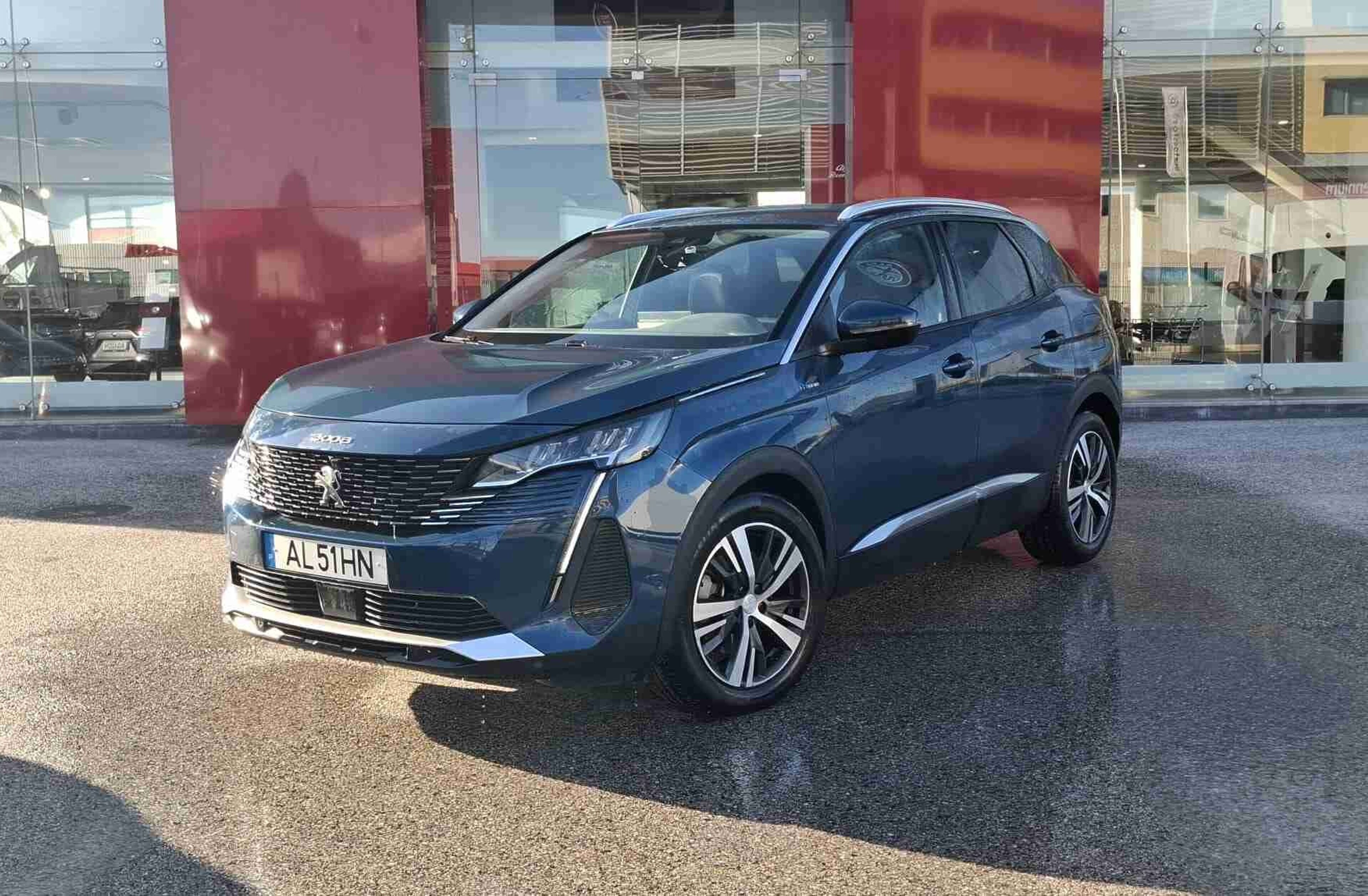 PEUGEOT 3008 1.6 Hybrid Allure Pack e-EAT8
