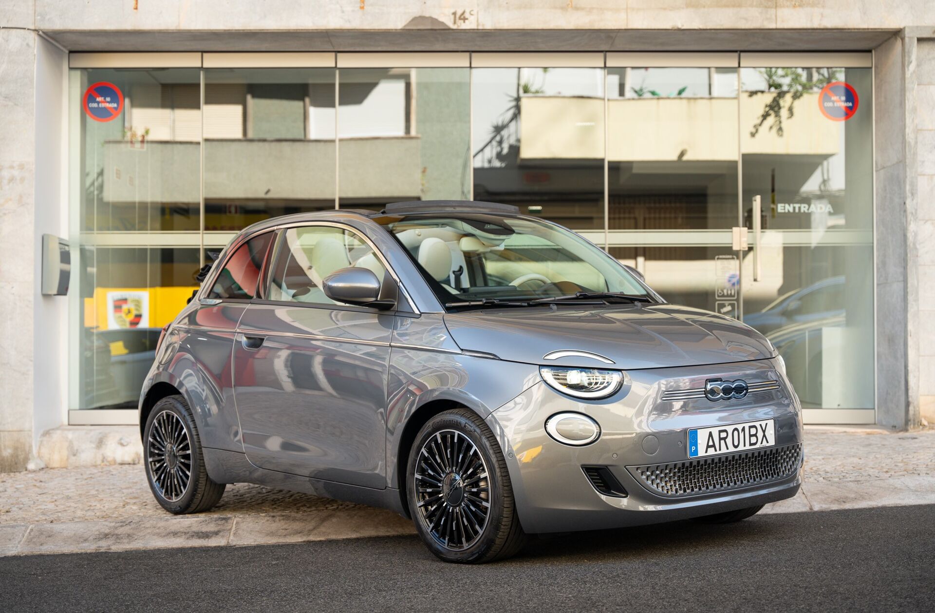 FIAT 500 C 42 kWh La Prima