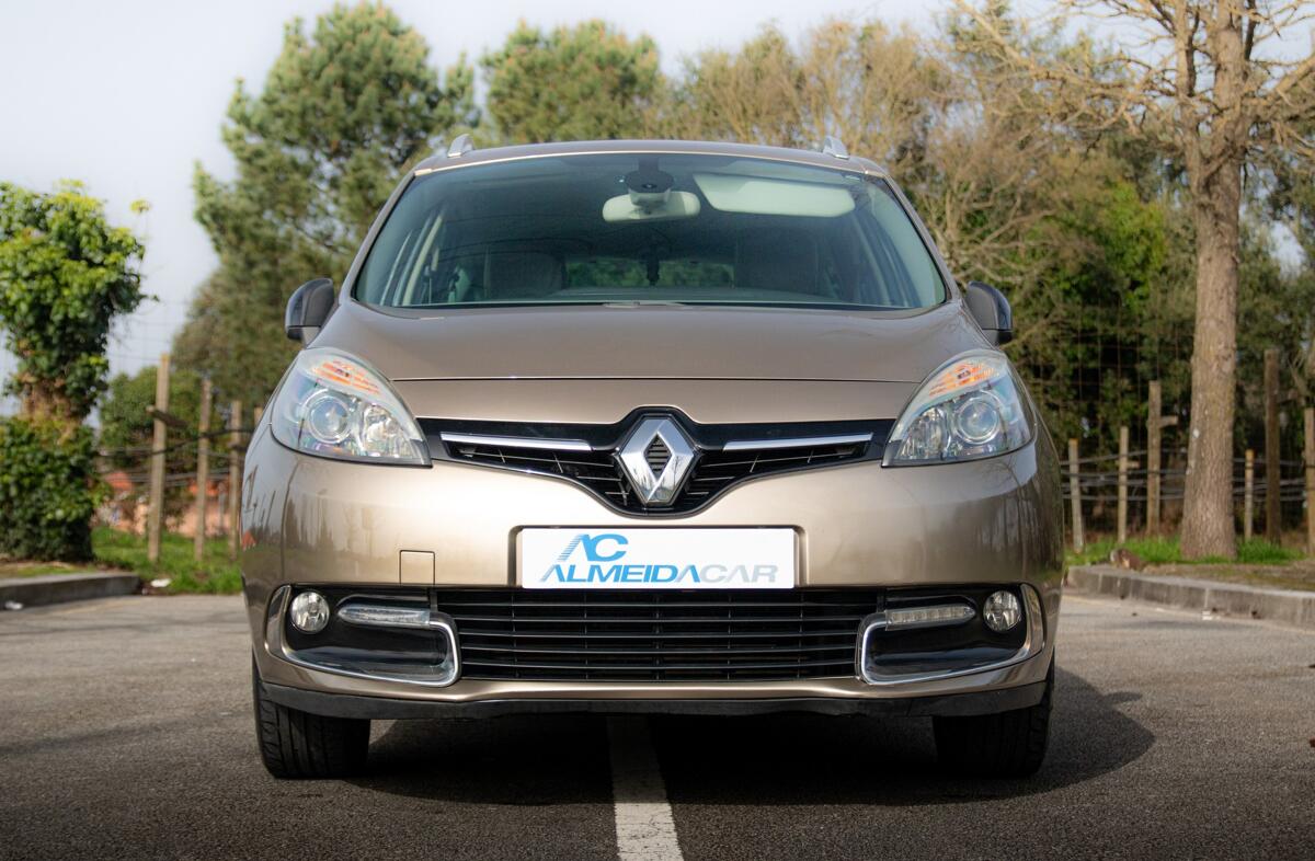 RENAULT Scénic 1.5 dCi Bose Edtion SS