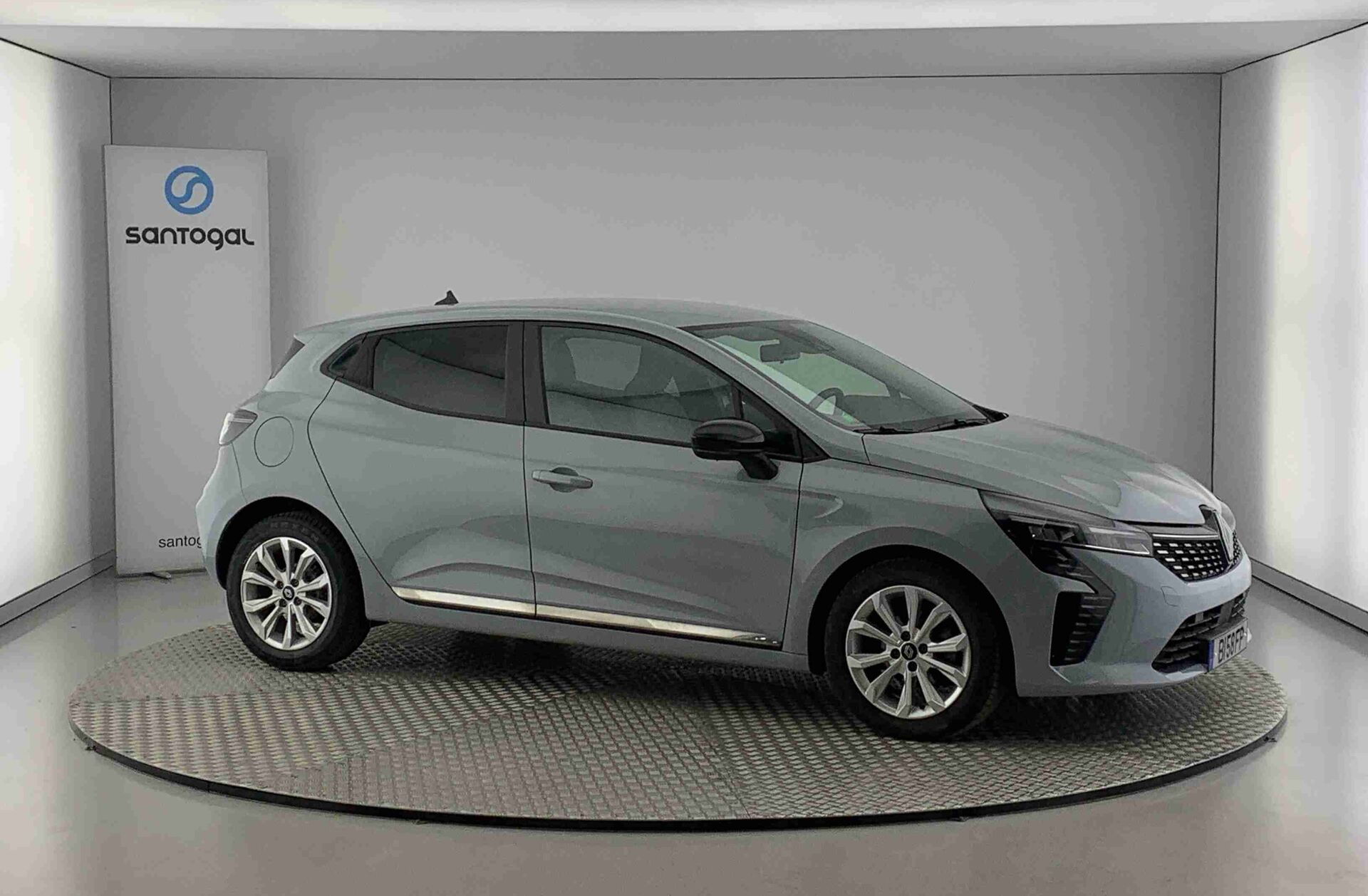 RENAULT Clio 1.0 TCe Evolution Bi-Fuel