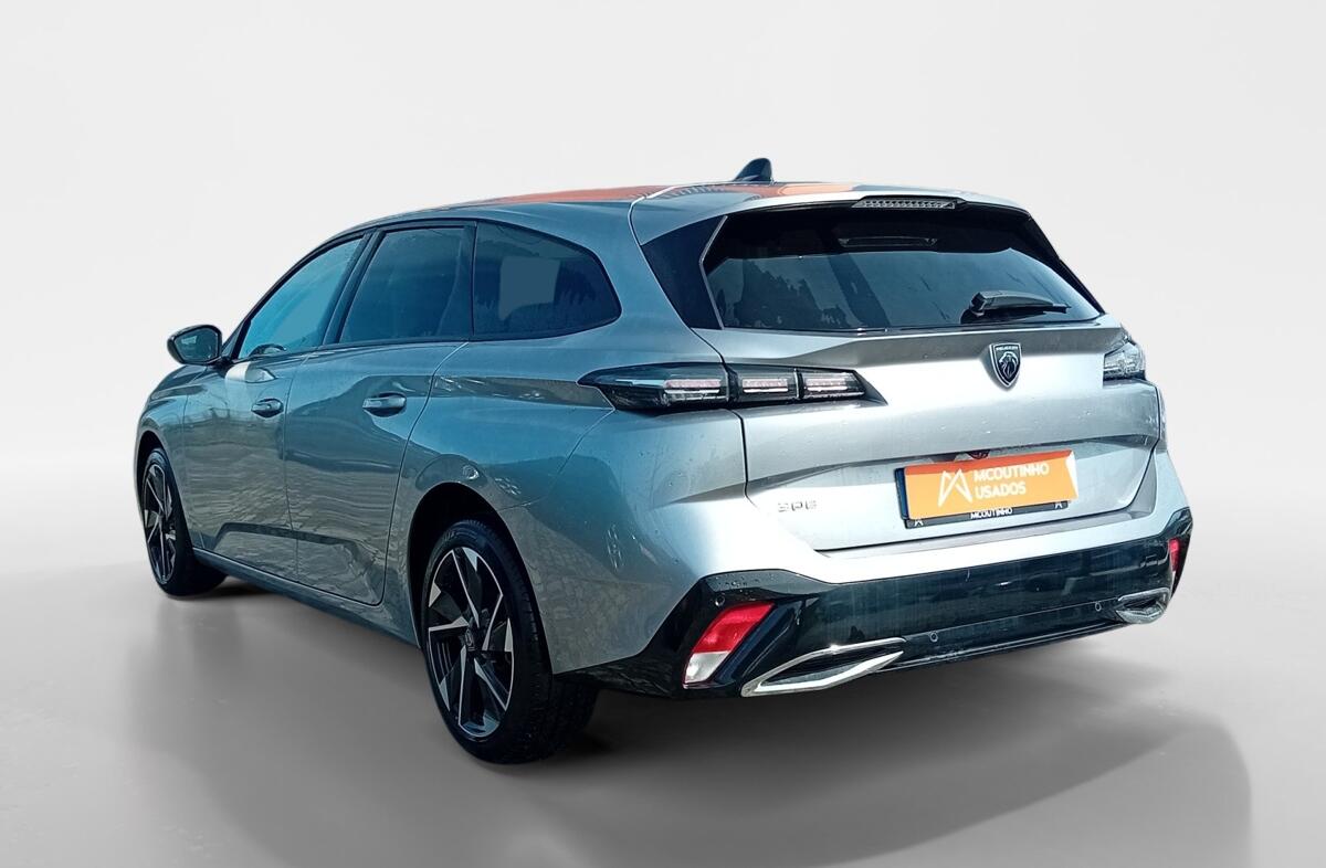 PEUGEOT 308 SW 1.2 PureTech Allure EAT8