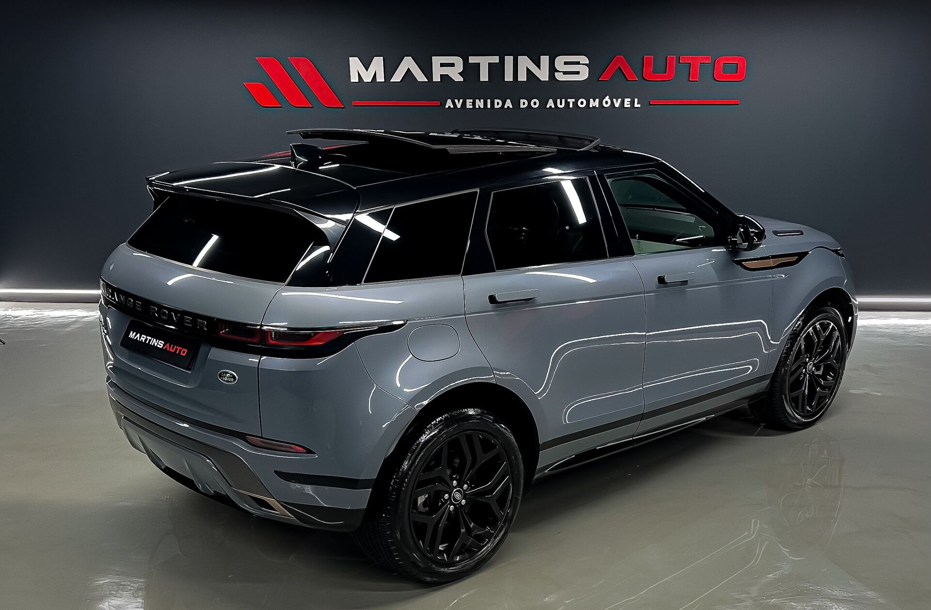 LAND ROVER Range Rover Evoque 1.5 P300e AWD R-Dynamic HSE Auto