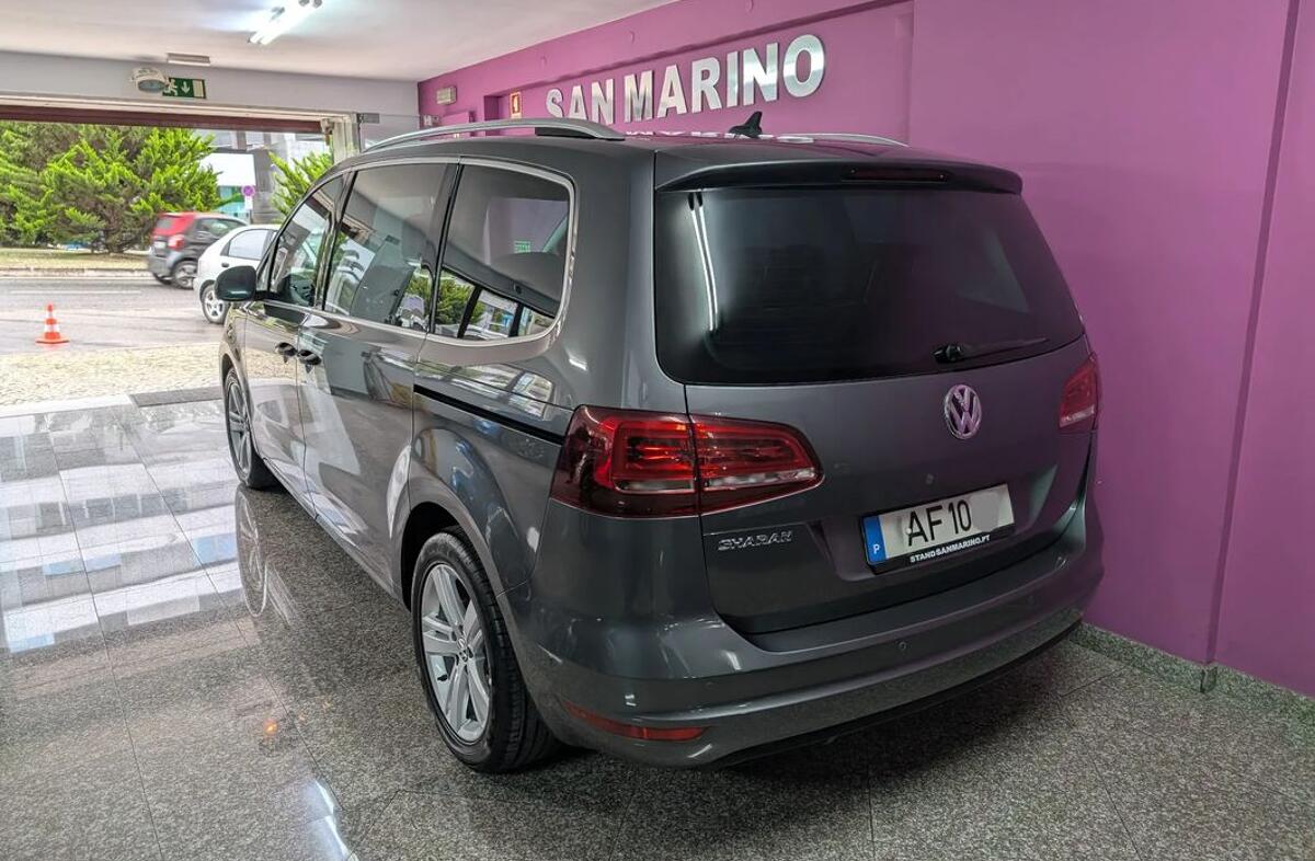 VOLKSWAGEN Sharan 1.4 TSI Highline DSG