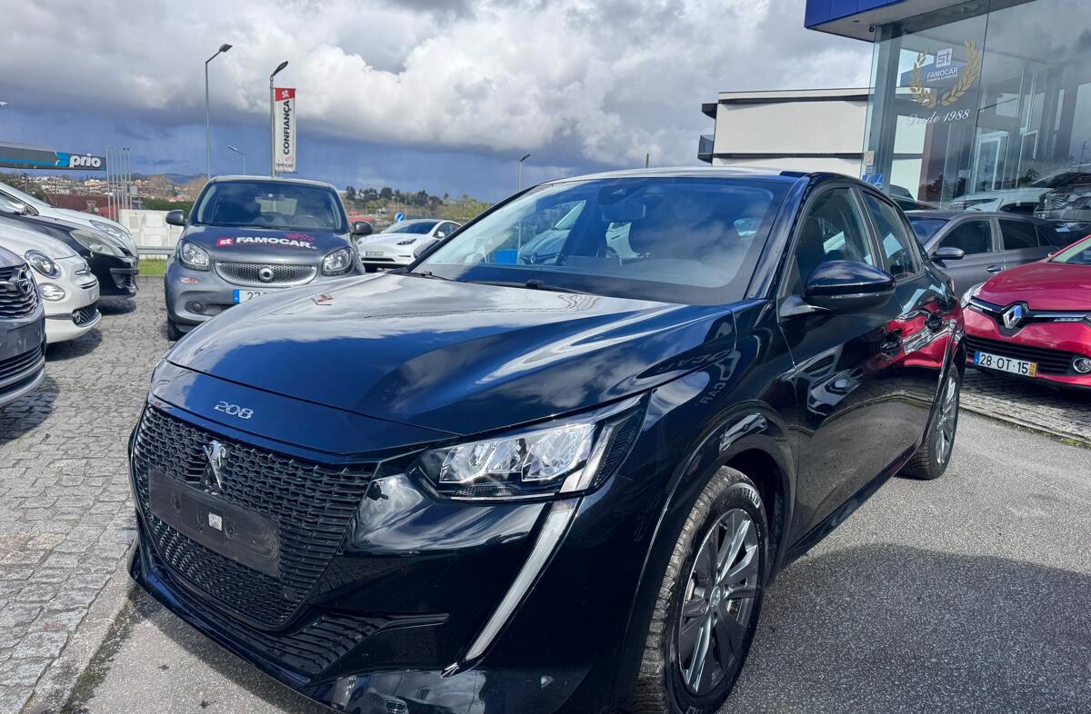 PEUGEOT 208 e- 50 kWh Active Pack