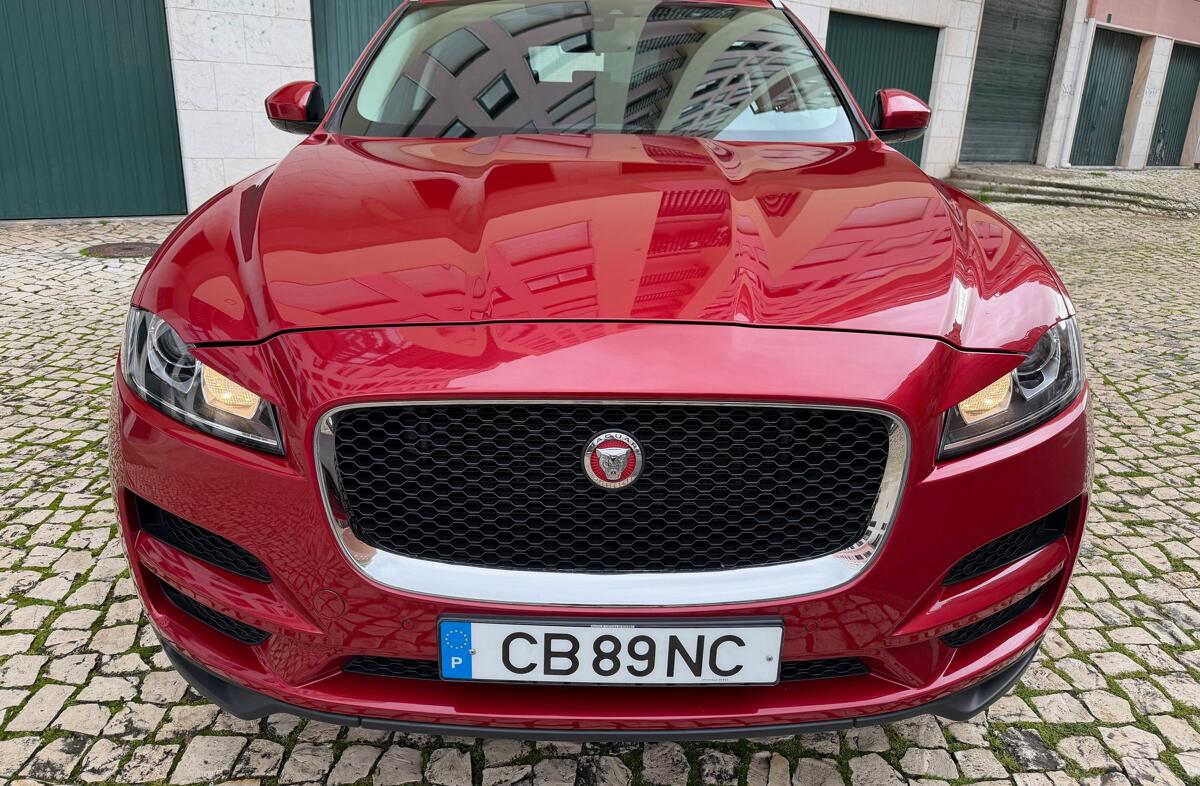 JAGUAR F-Pace 2.0 i4D Pure