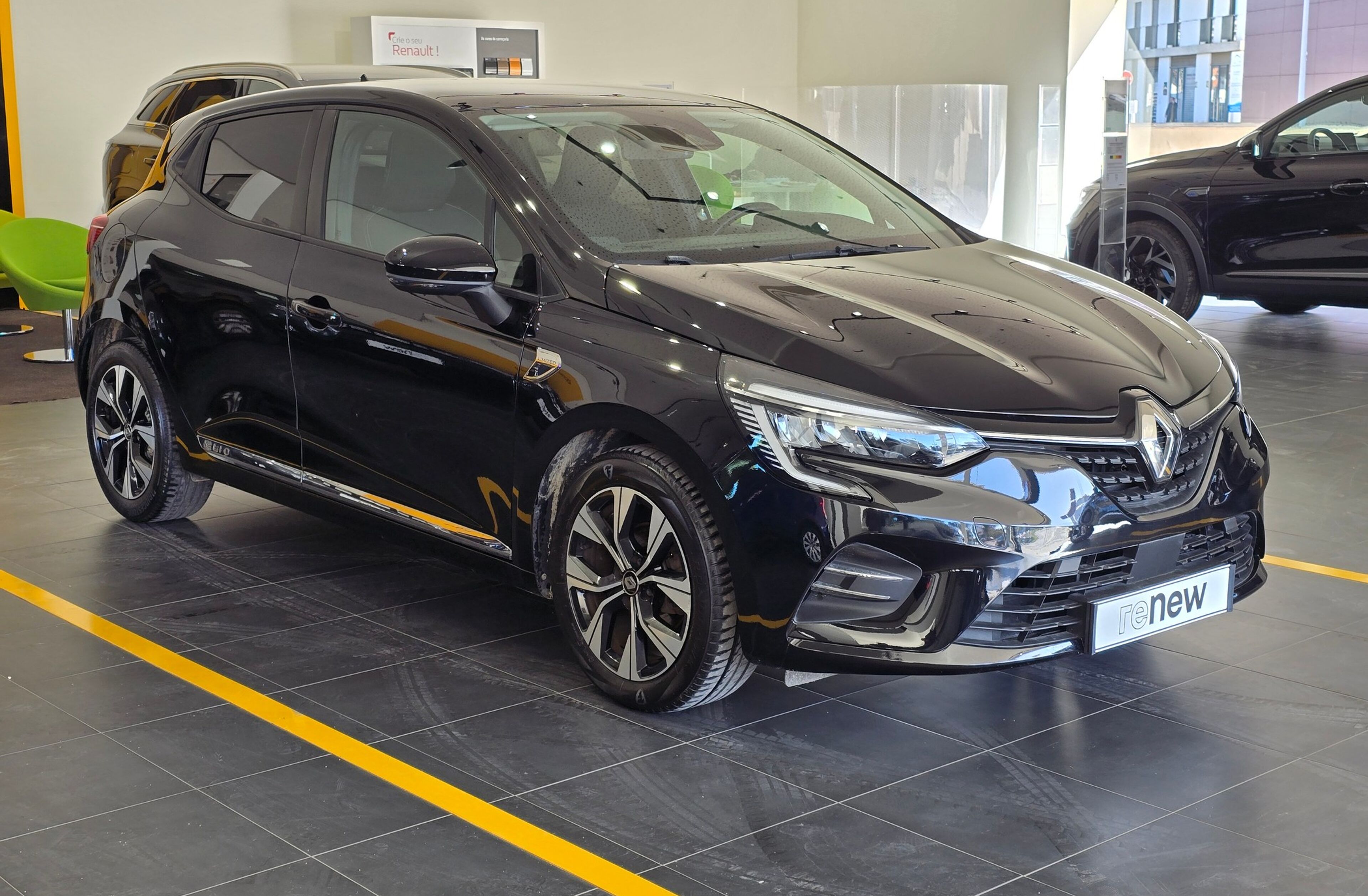 RENAULT Clio 1.0 TCe Limited