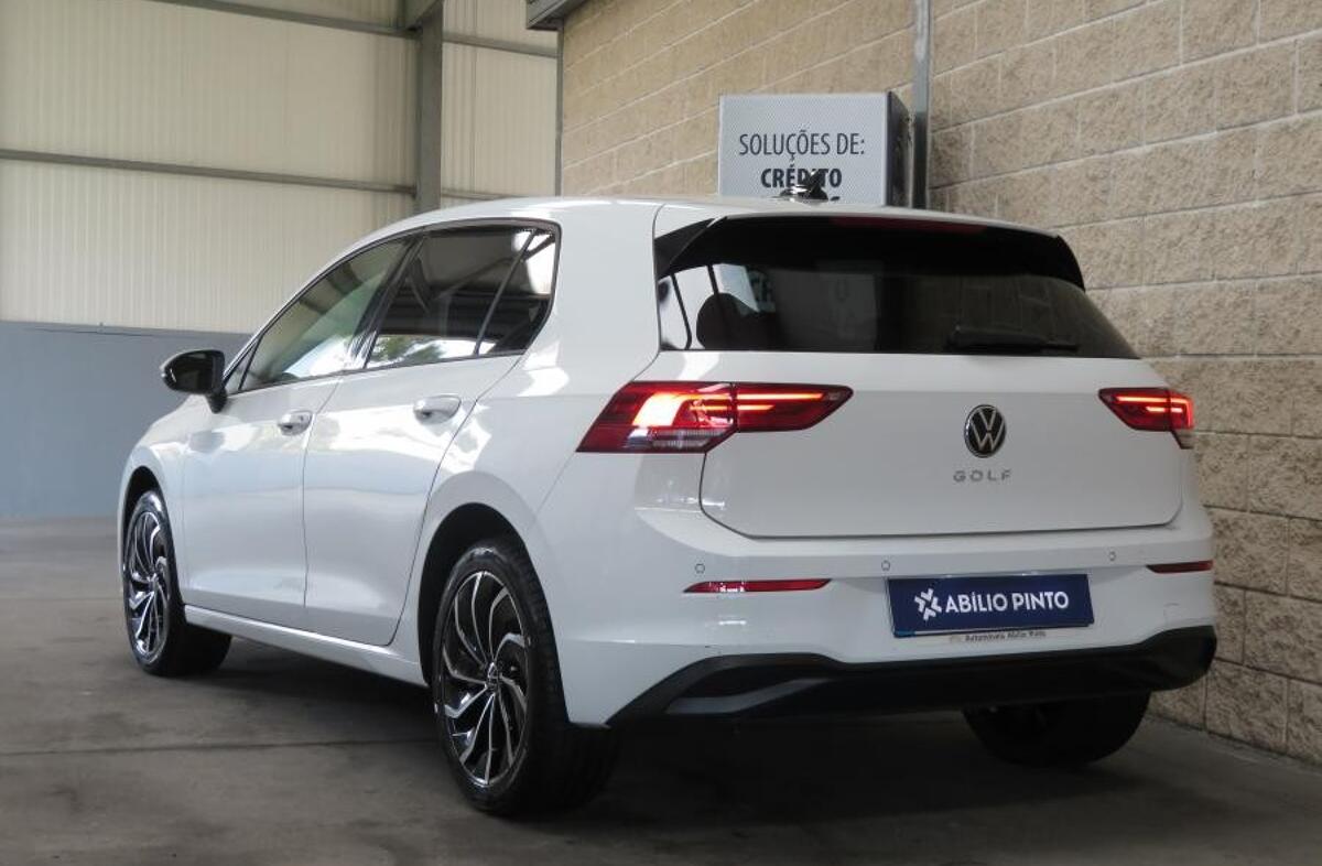 VOLKSWAGEN Golf 1.0 TSI Life