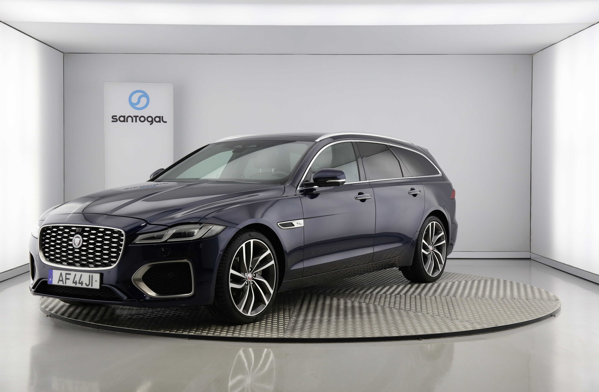 JAGUAR XF XF 2.0 D200 HSE Aut.