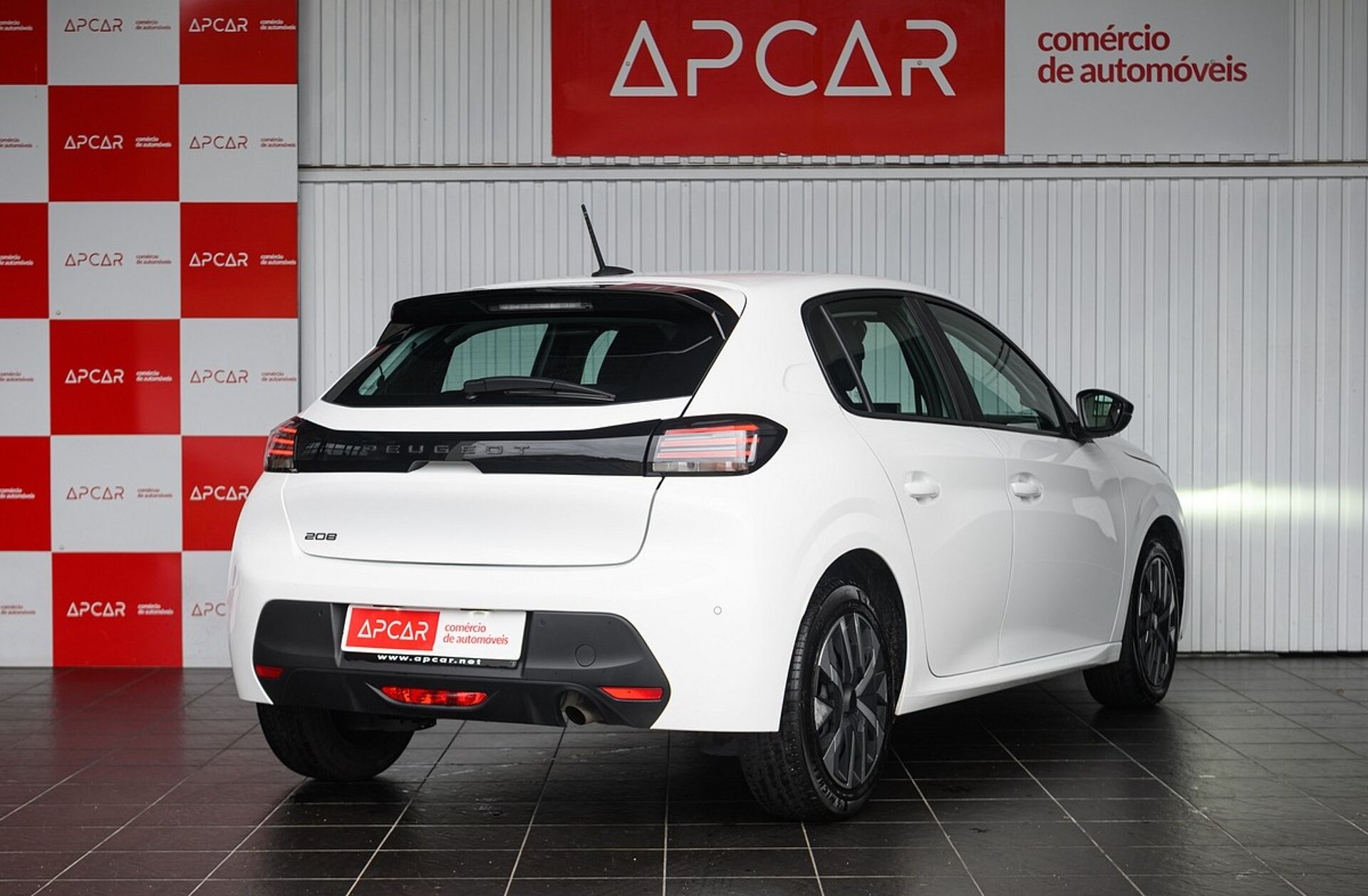 PEUGEOT 208 1.2 PureTech Active