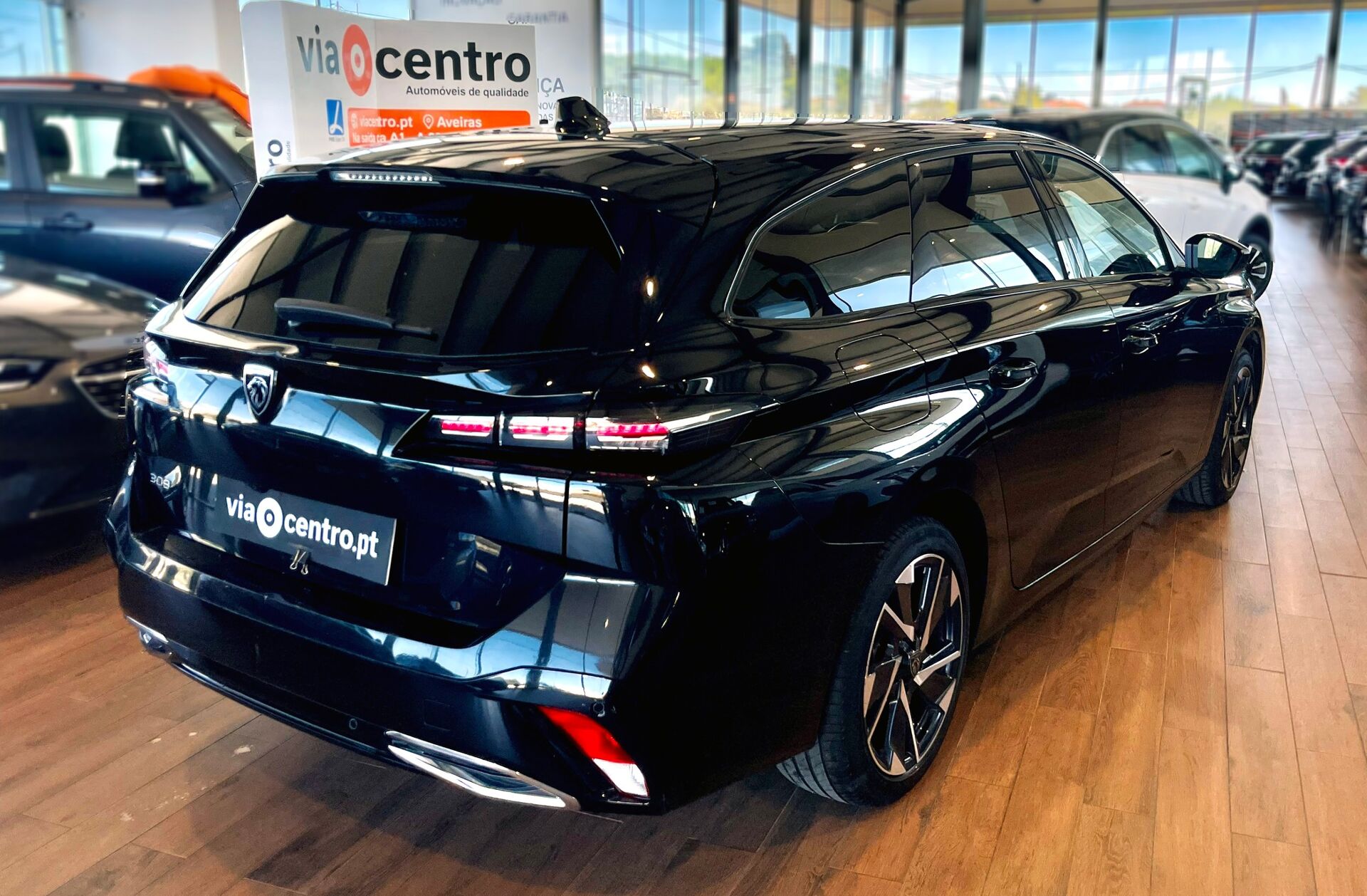 PEUGEOT 308 SW 1.2 PureTech Allure