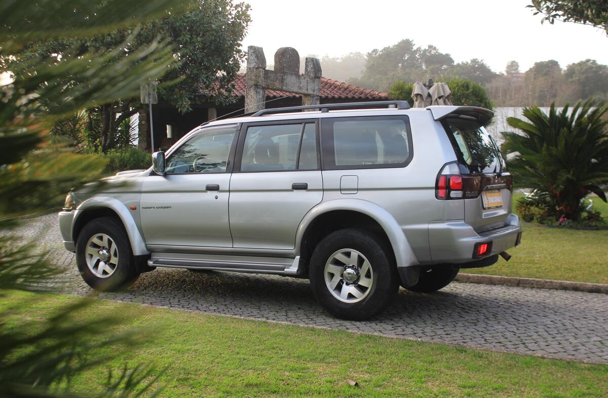 MITSUBISHI Pajero Sport 2.5 TD GLS