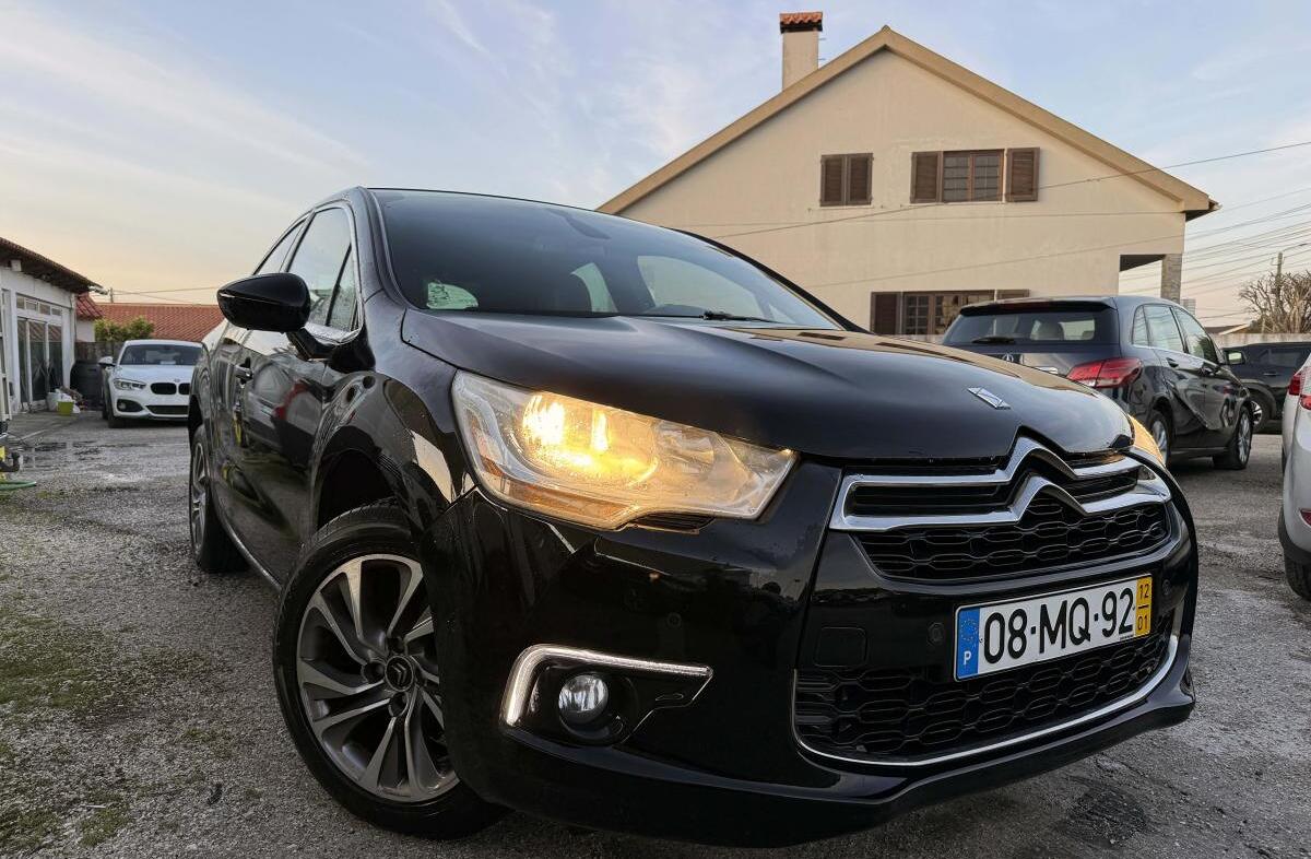 CITROEN DS 4 1.6 e-HDi So Chic