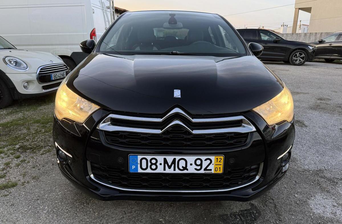 CITROEN DS 4 1.6 e-HDi So Chic