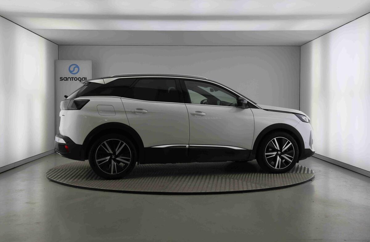 PEUGEOT 3008 1.6 Hybrid GT Pack e-EAT8
