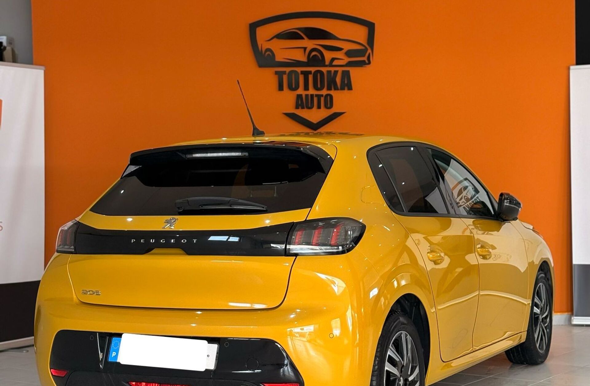 PEUGEOT 208 1.2 PureTech Allure Pack