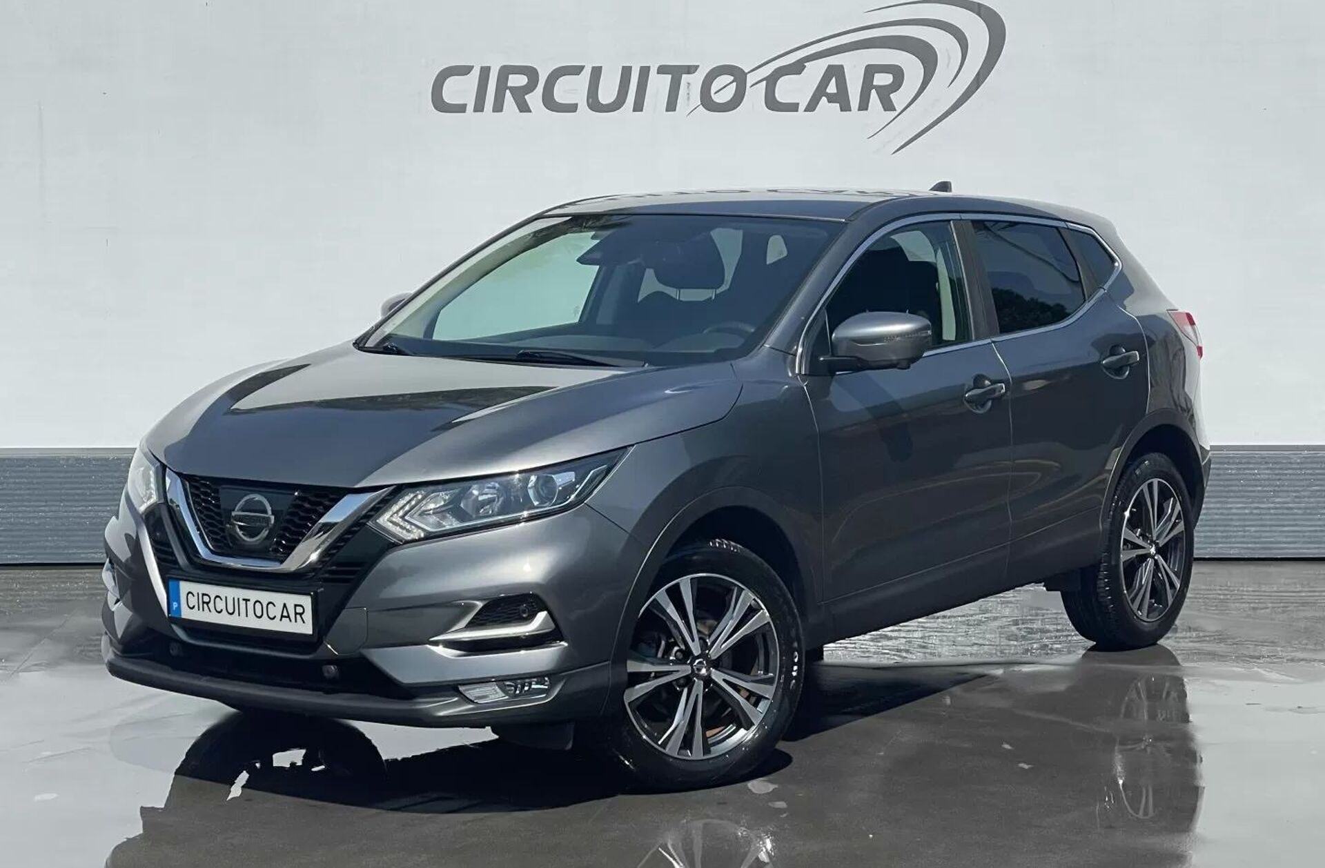 NISSAN Qashqai 1.2 DIG-T N-Connecta