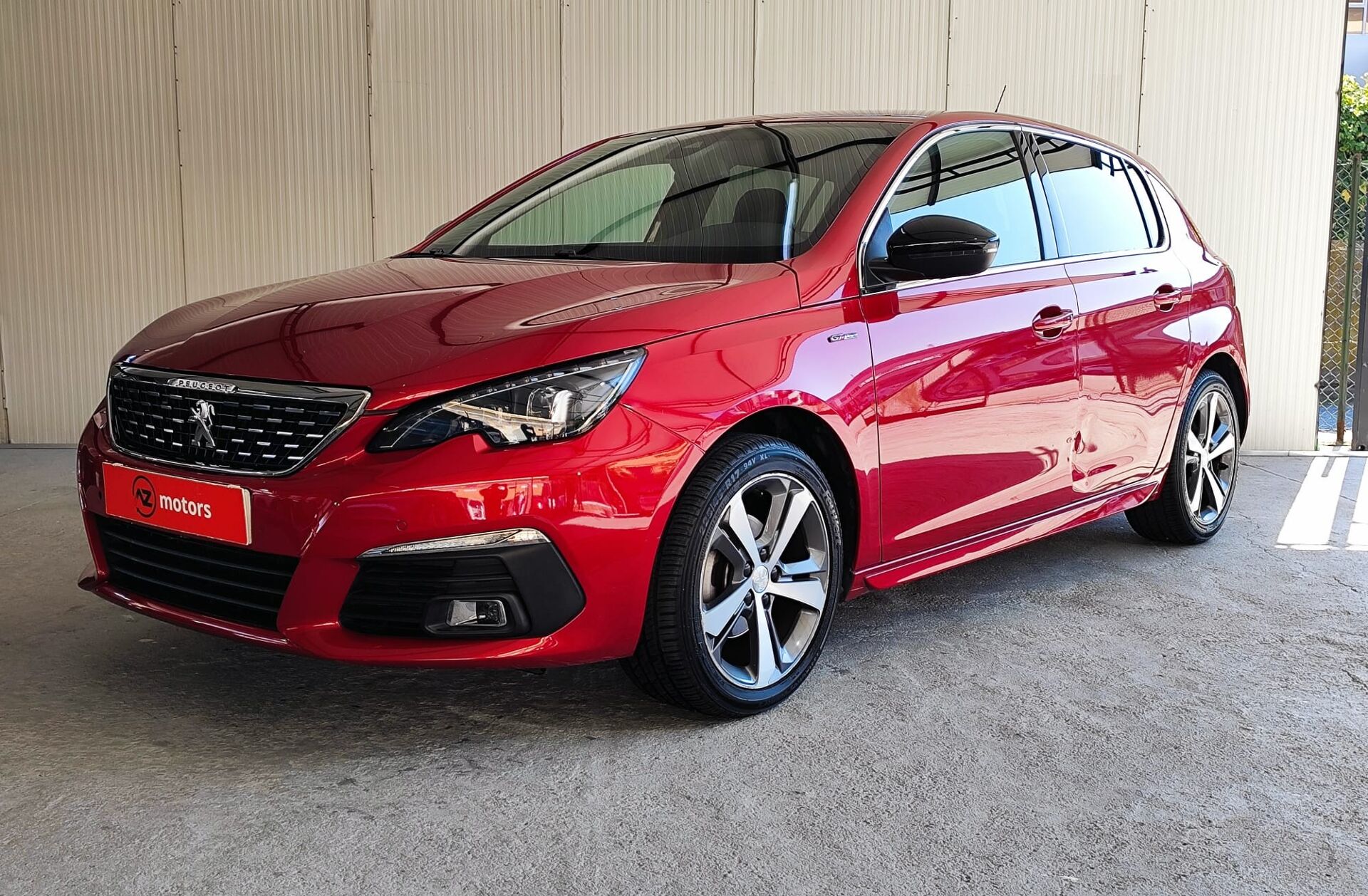 PEUGEOT 308 1.2 PureTech GT Line