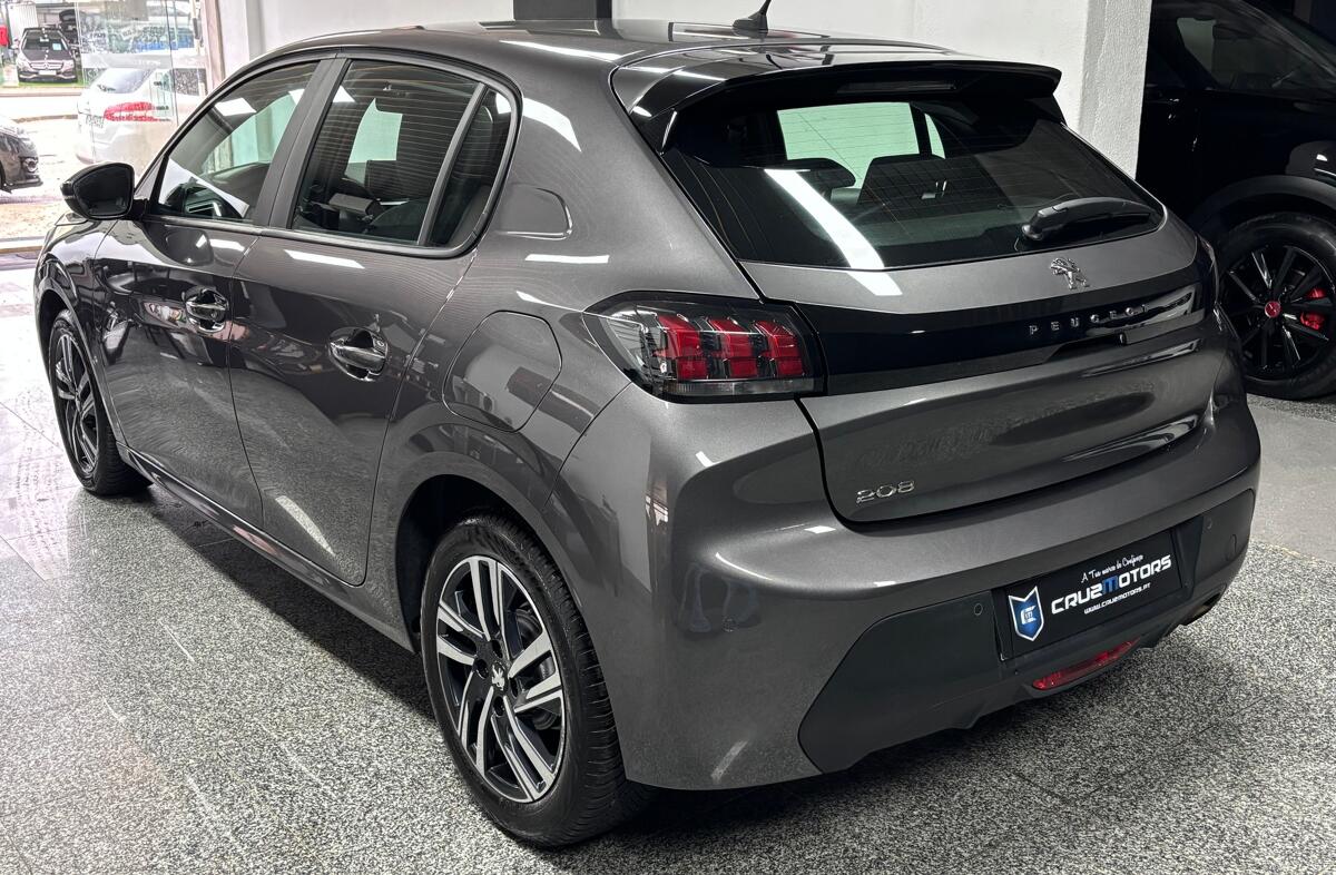 PEUGEOT 208 1.2 PureTech Active