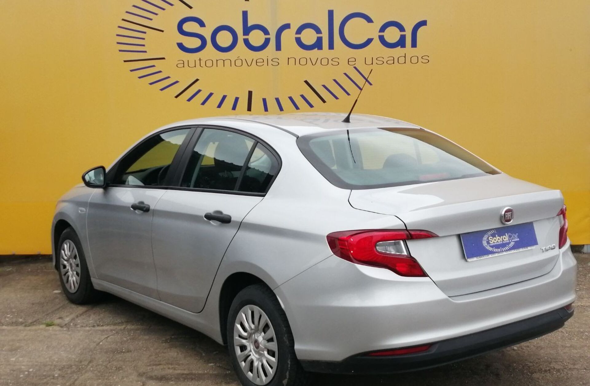 FIAT Tipo 1.3 M-Jet Lounge