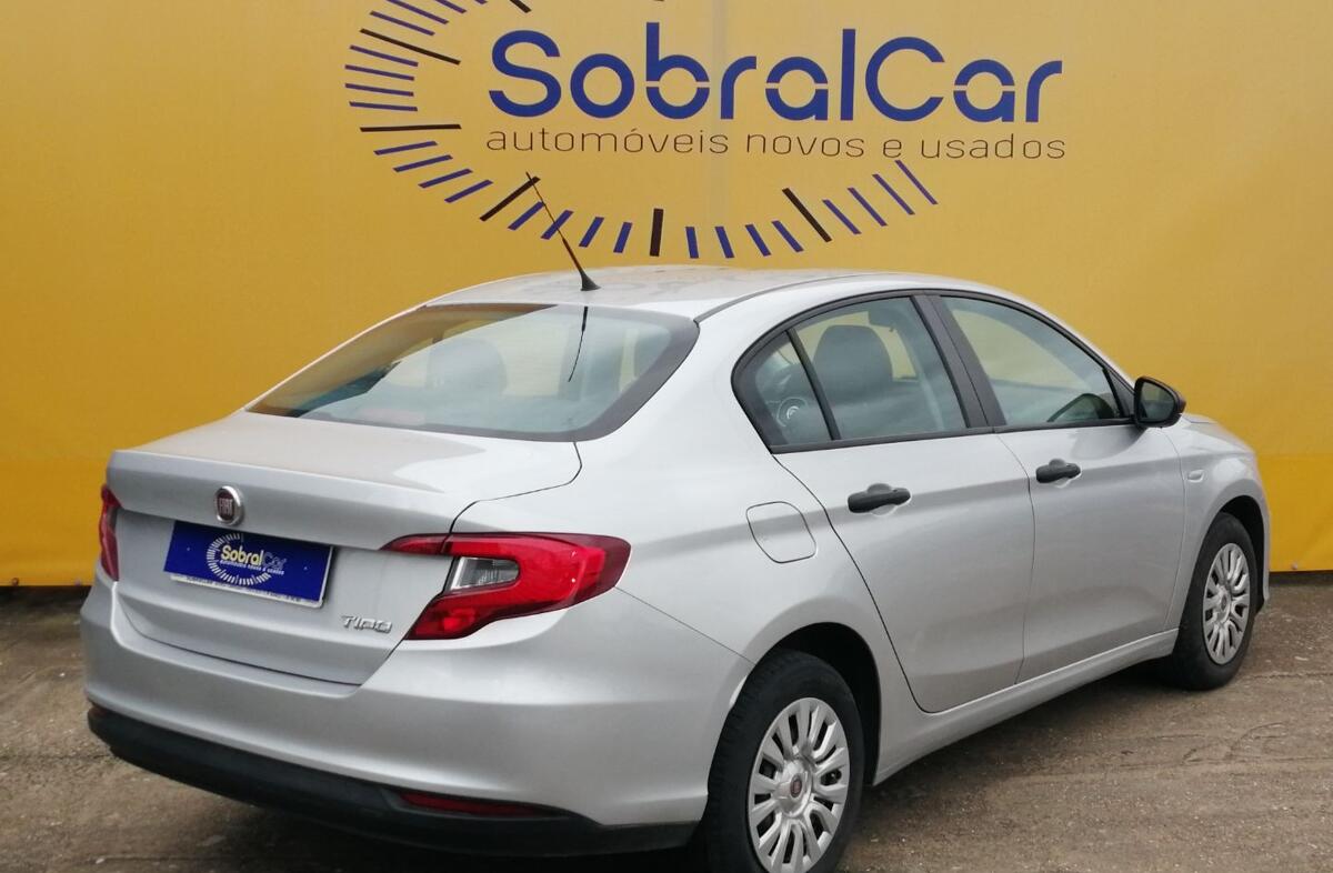 FIAT Tipo 1.3 M-Jet Lounge